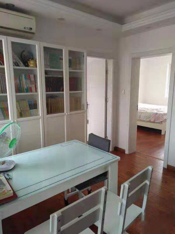 姚港路31号 3室1厅1卫 82.00m&sup2;