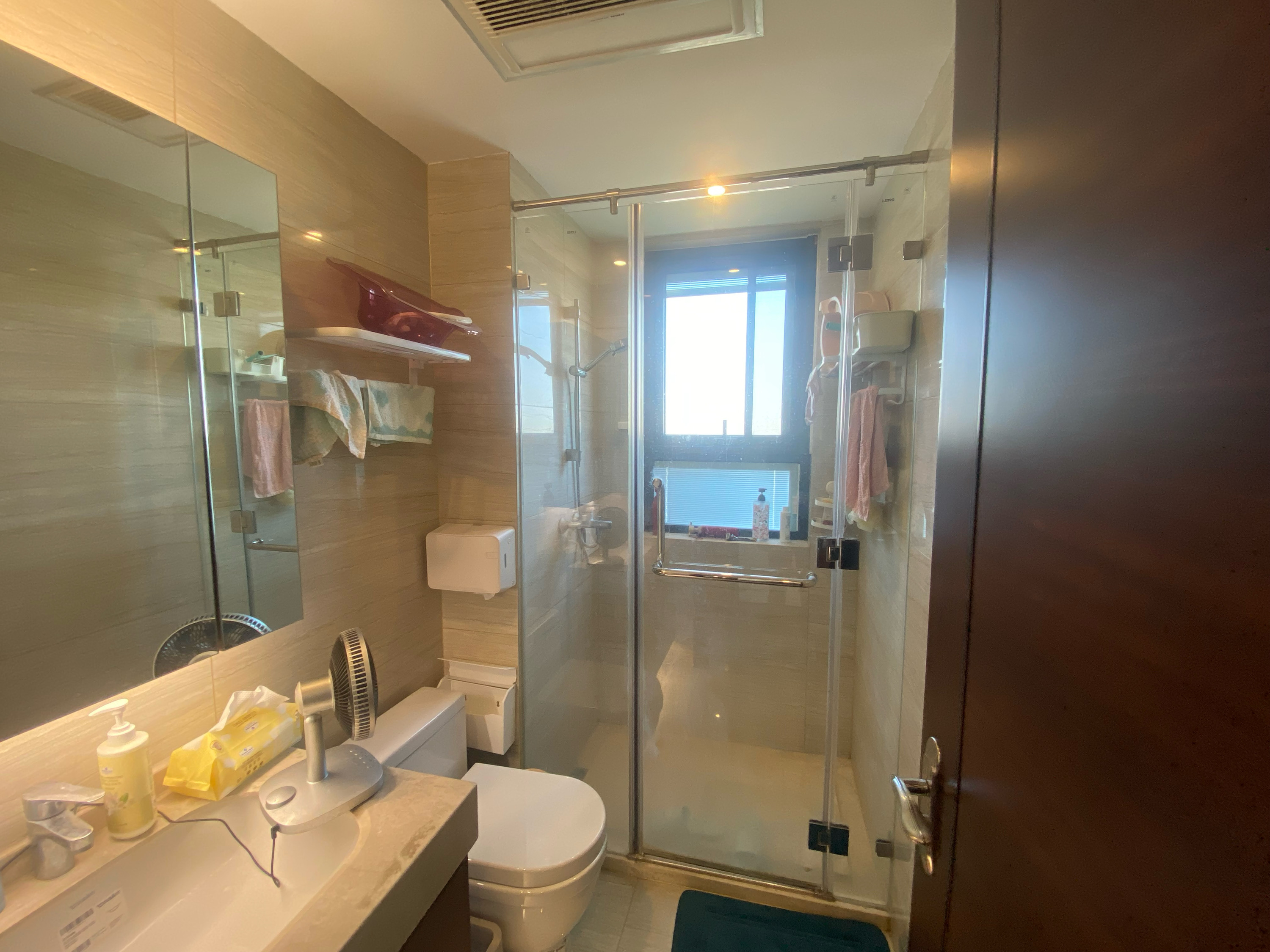春江阅 4室2厅2卫 143m&sup2;