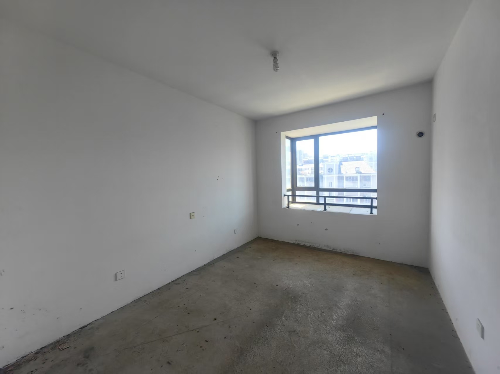 德诚&middot;翰景园 1室0厅0卫 92.00m&sup2;