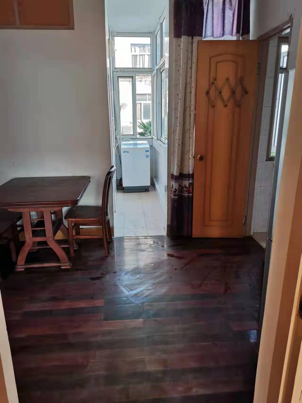 易家桥新村 2室1厅1卫 60m&sup2;