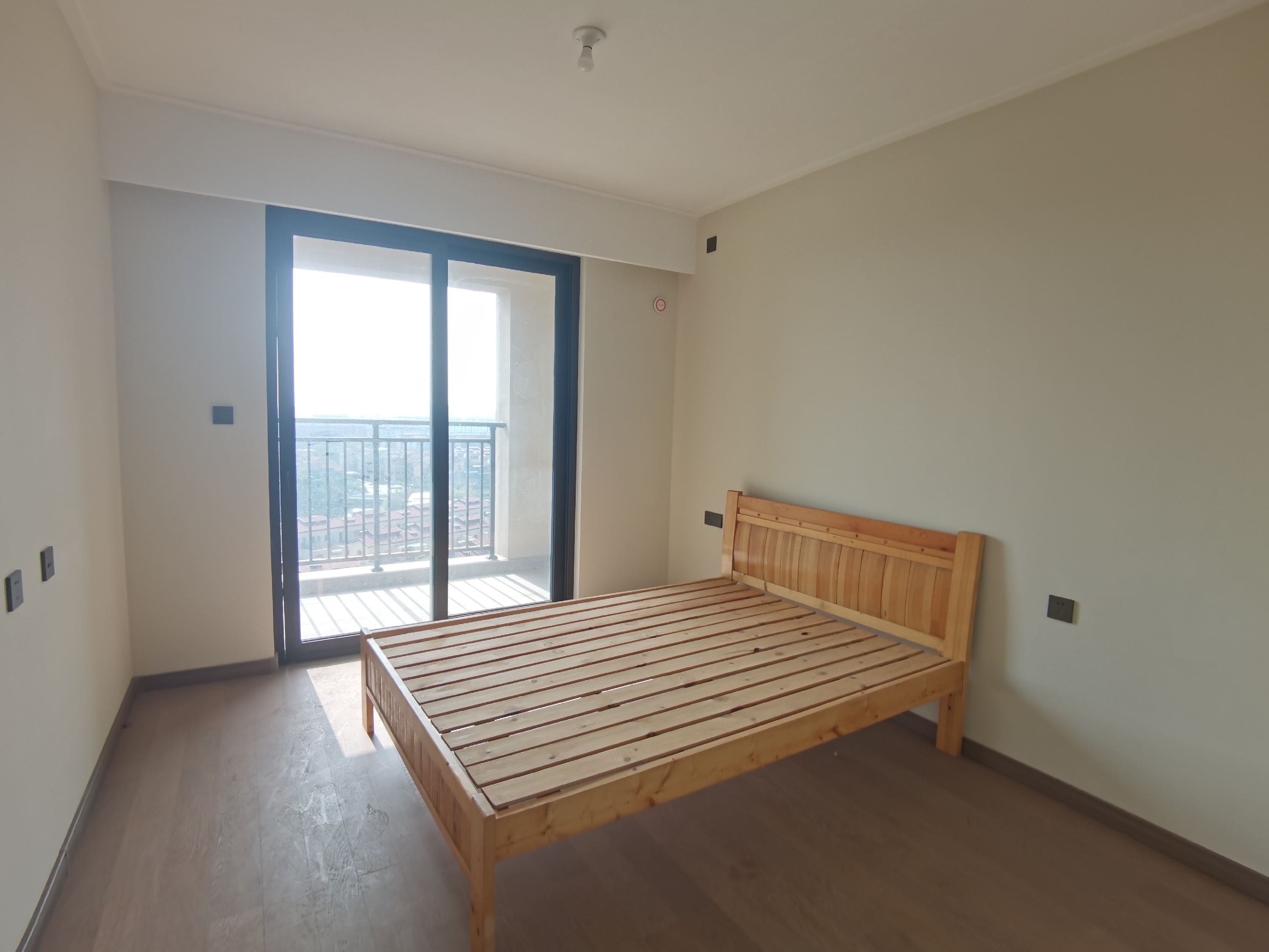万科有湖（翡翠心湖） 3室2厅2卫 127m&sup2;
