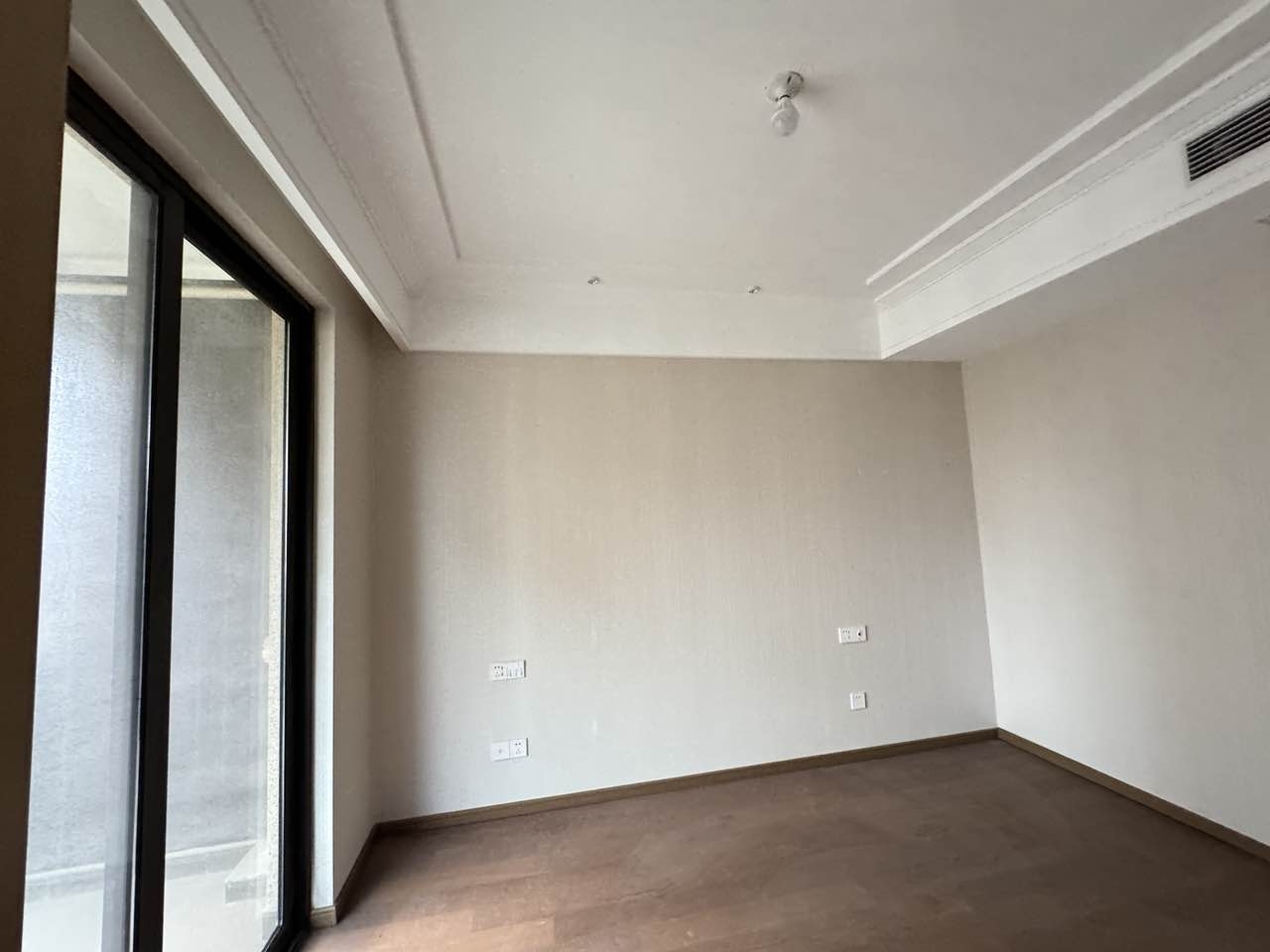绿城沁园 3室2厅2卫 133m&sup2;