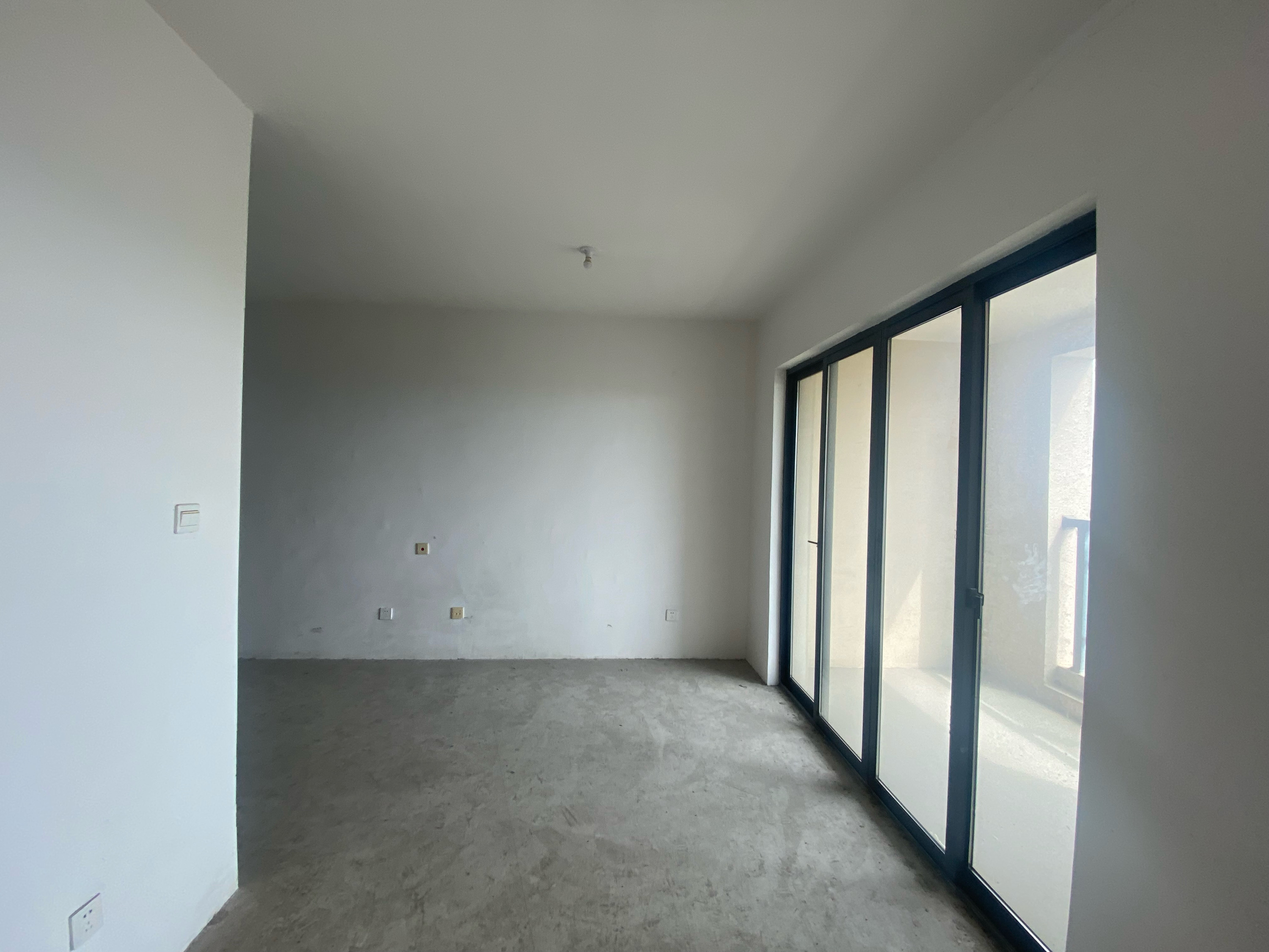 万达华府 3室2厅1卫 90.89m²