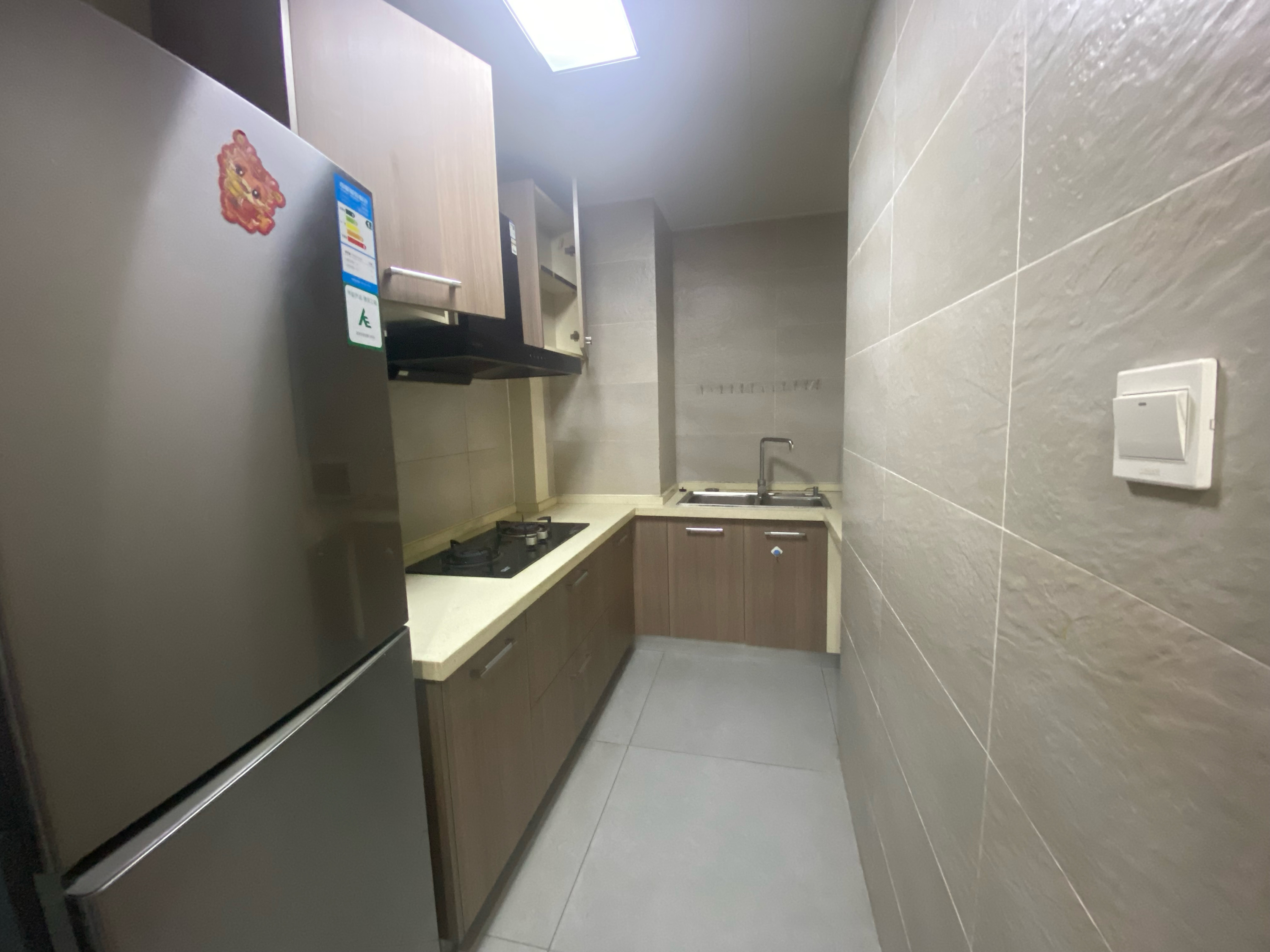 尚海湾 2室2厅1卫 92m&sup2;