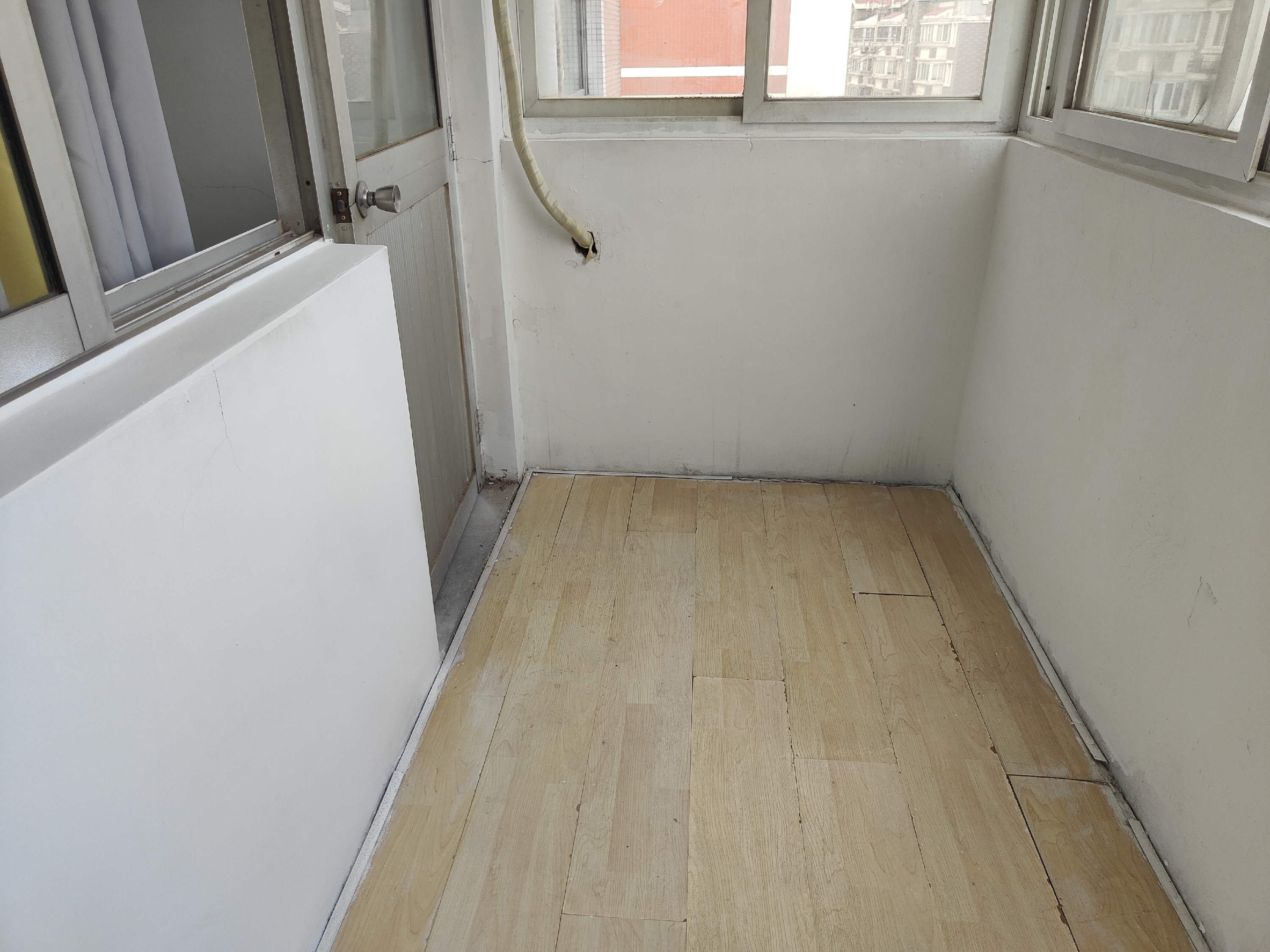 文峰花苑 3室1厅1卫 80m&sup2;