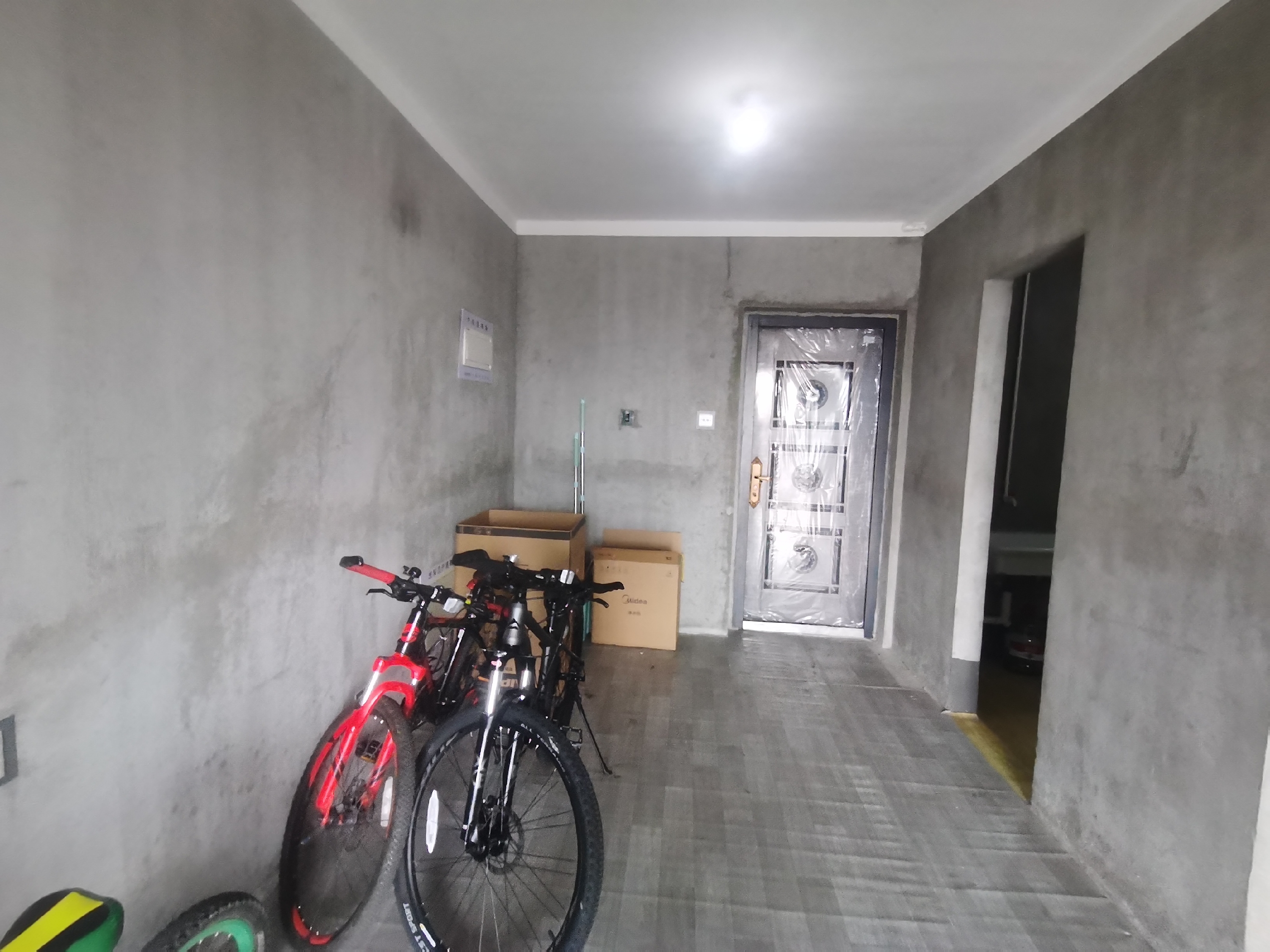 景瑞御府 3室2厅1卫 92m&sup2;