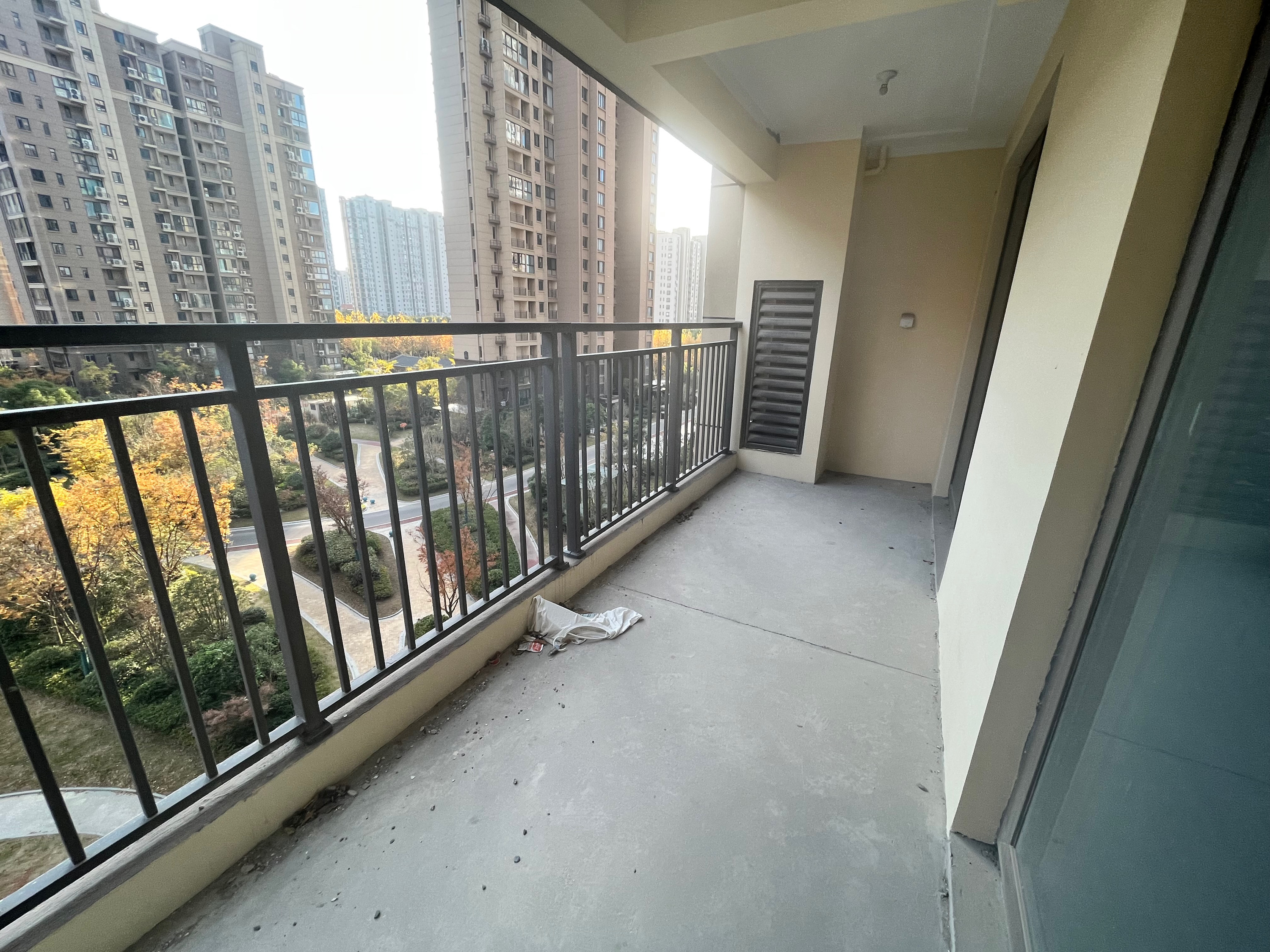 佳源都市 3室2厅1卫 107.56m&sup2;