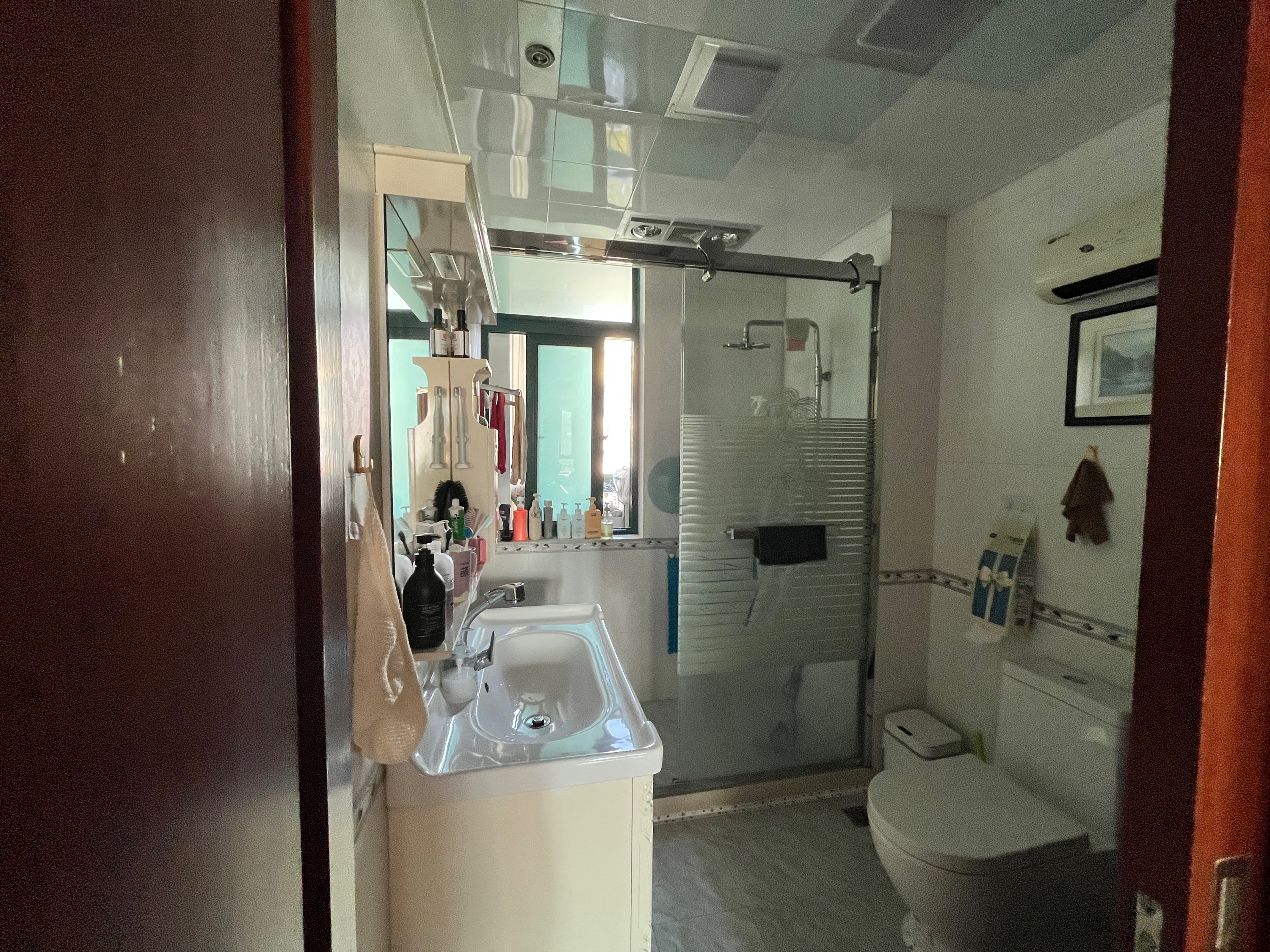 江海皇都私家花园 3室2厅1卫 130.74m&sup2;