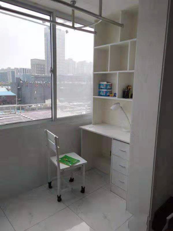 姚港路31号 3室1厅1卫 82.00m&sup2;