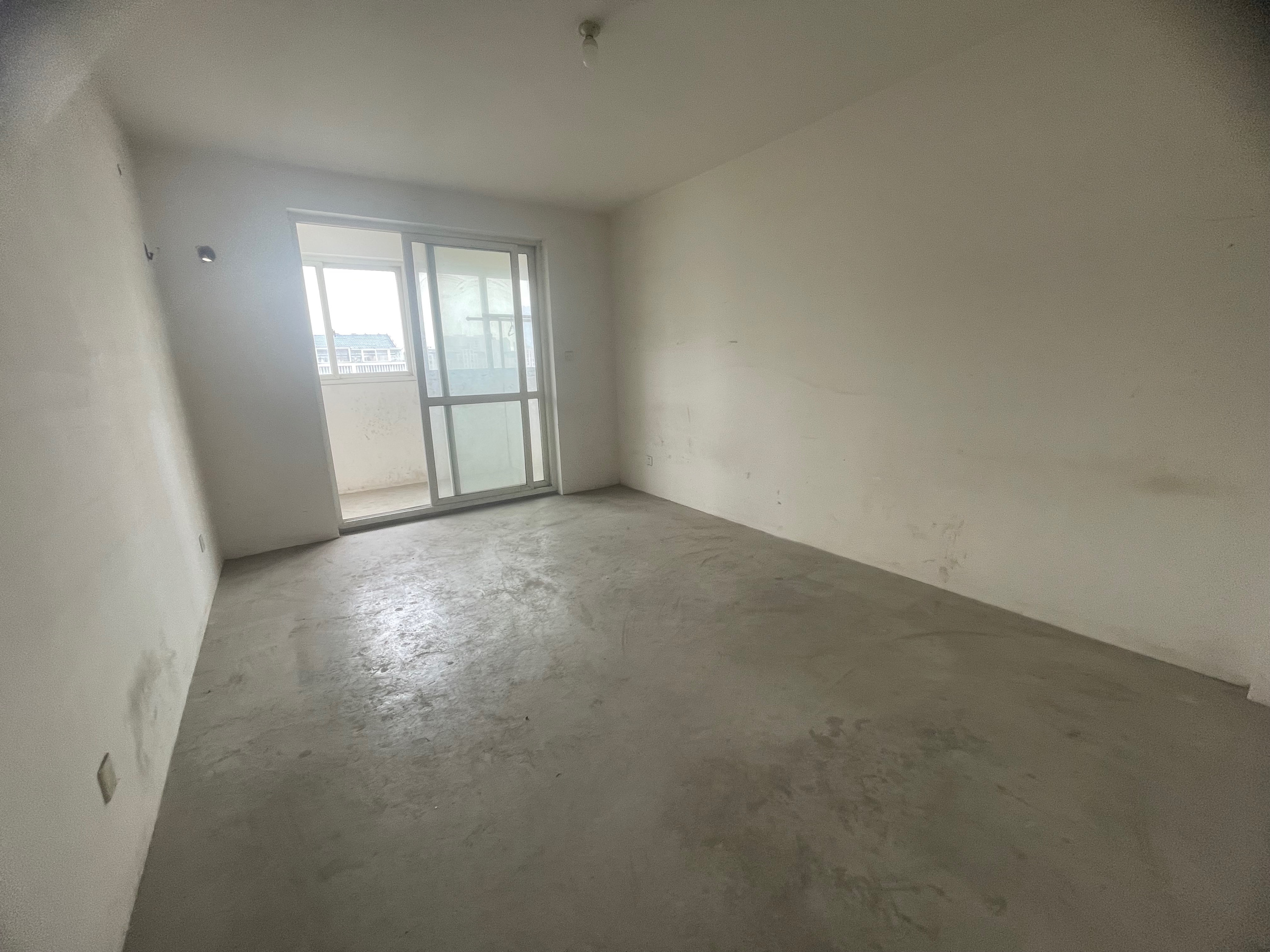 和谐怡园佳苑 3室2厅1卫 134m&sup2;