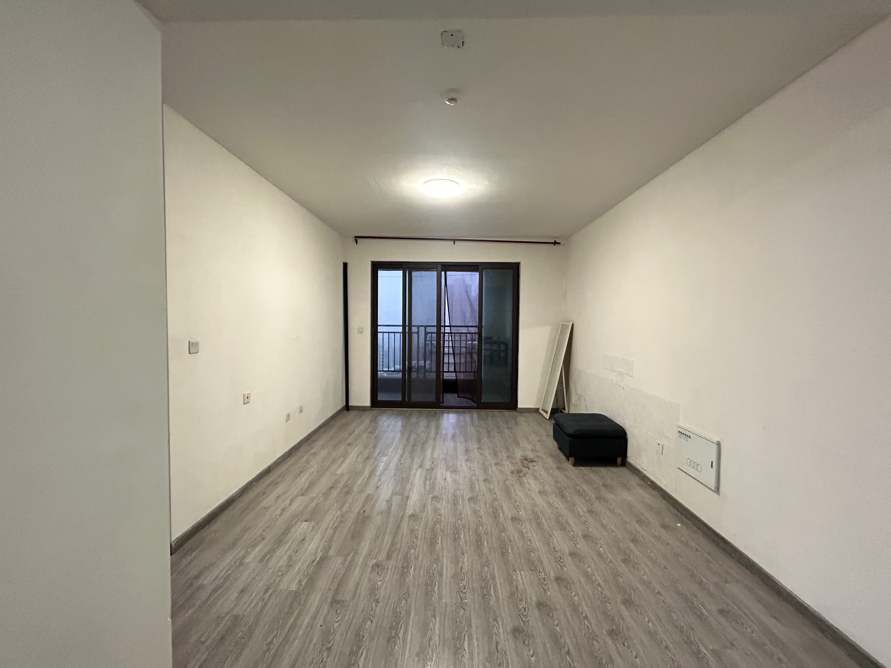 皇家花园北区 3室2厅1卫 108.84m²