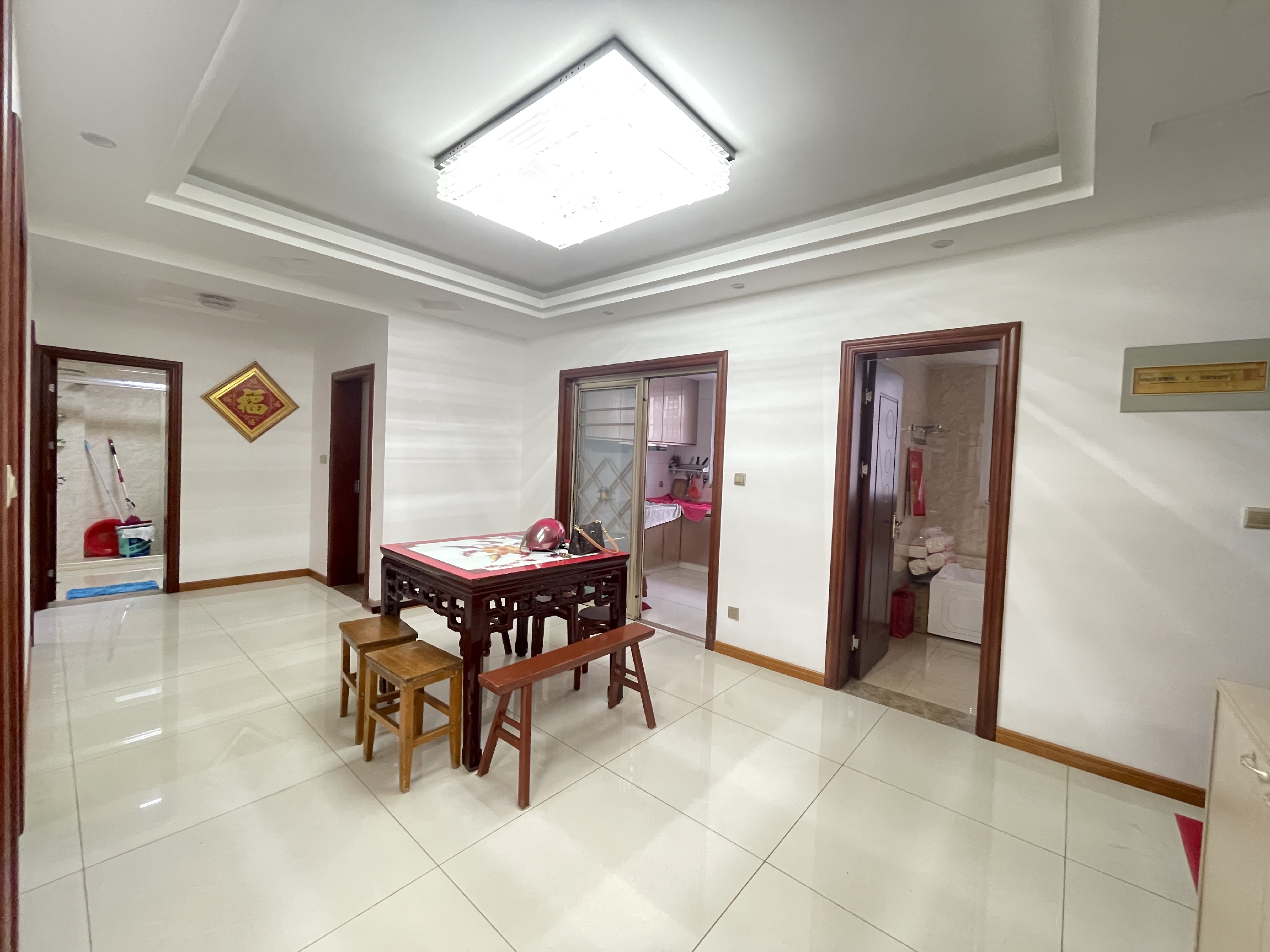 金霞东苑 3室2厅2卫 133.51m&sup2;