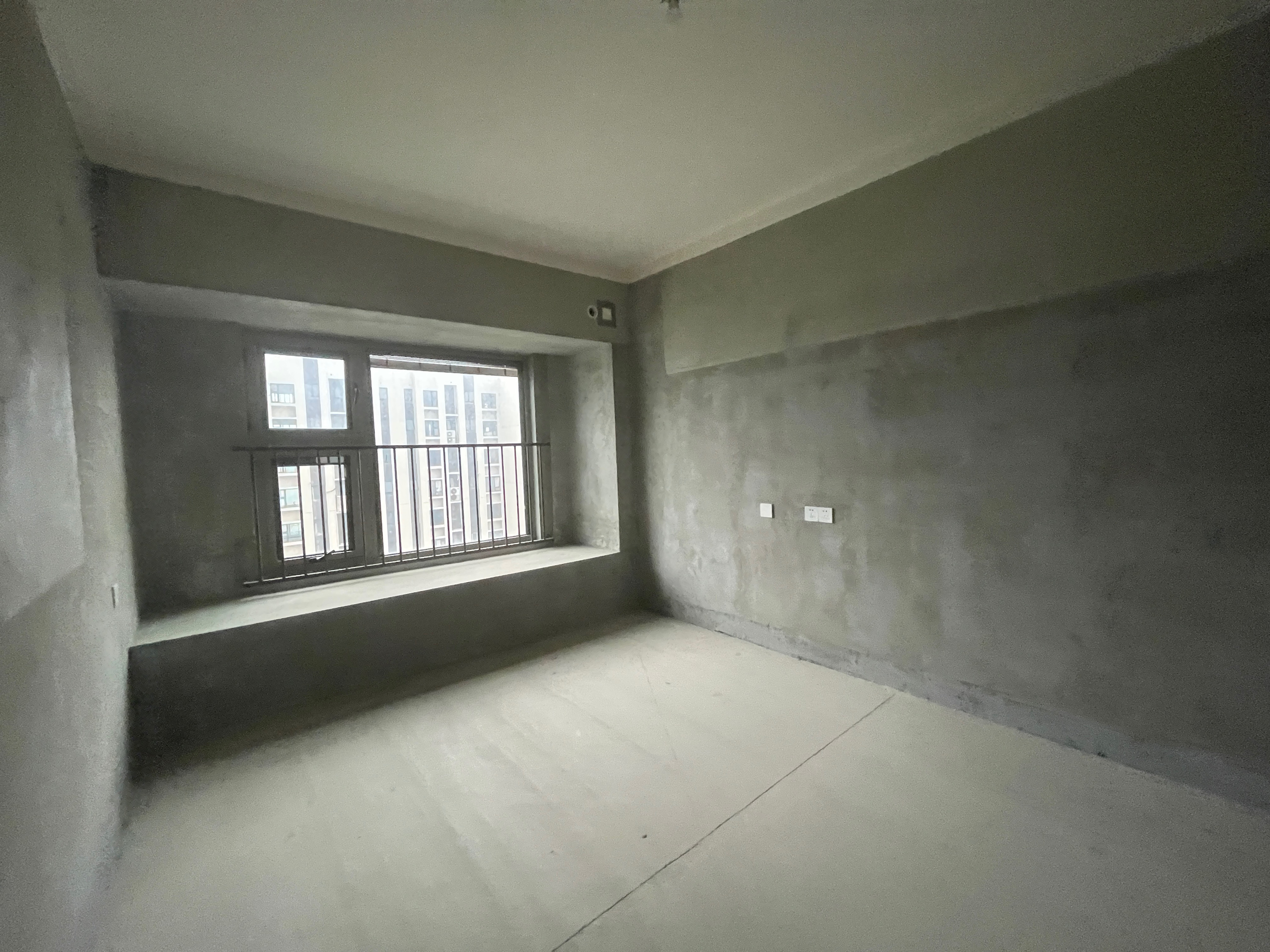 碧桂园桃李江山 3室2厅1卫 100m&sup2;