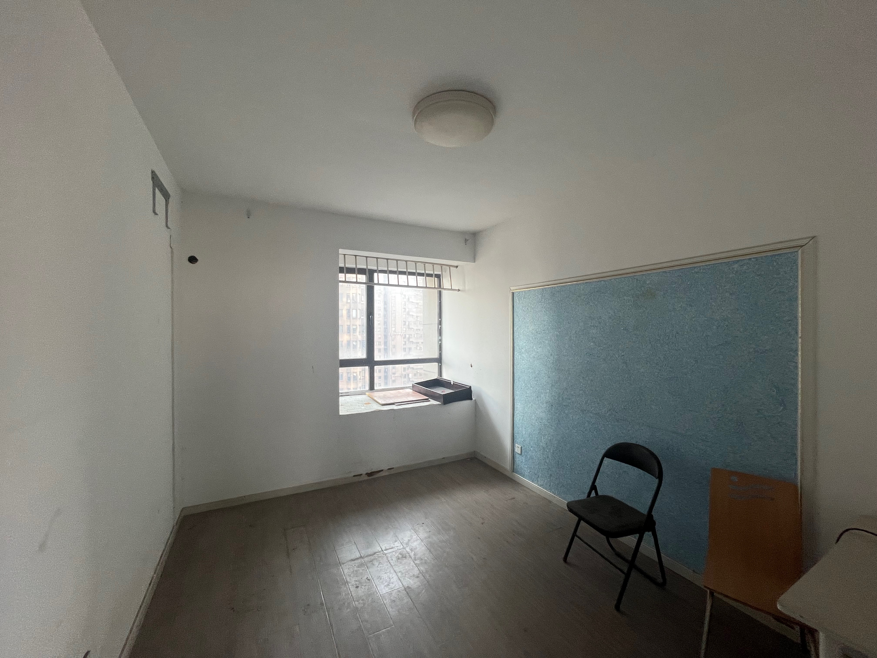 意邦绿墅湾 6室1厅2卫 141.81m²