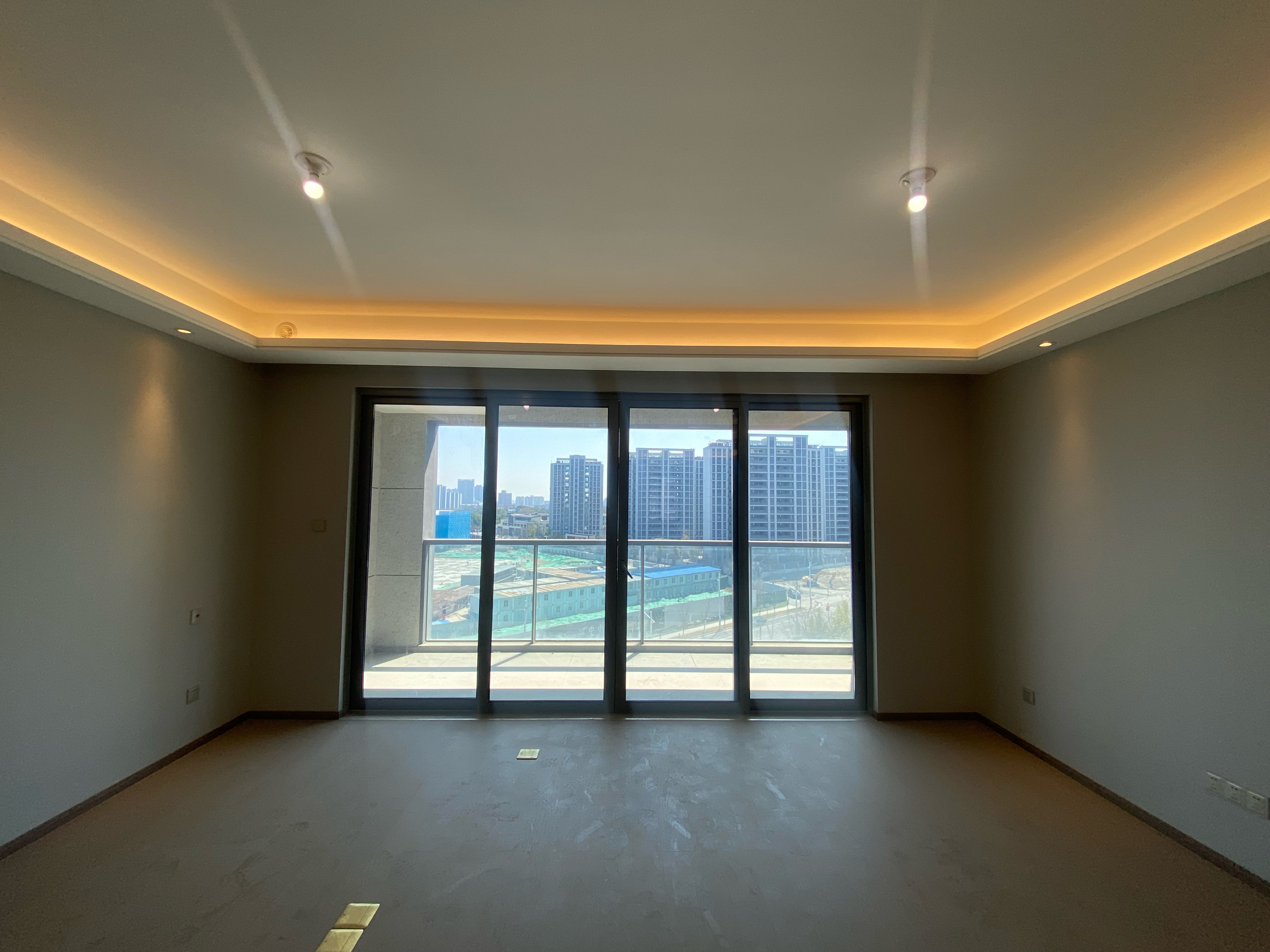 长泰滨河国际 3室2厅2卫 128m²
