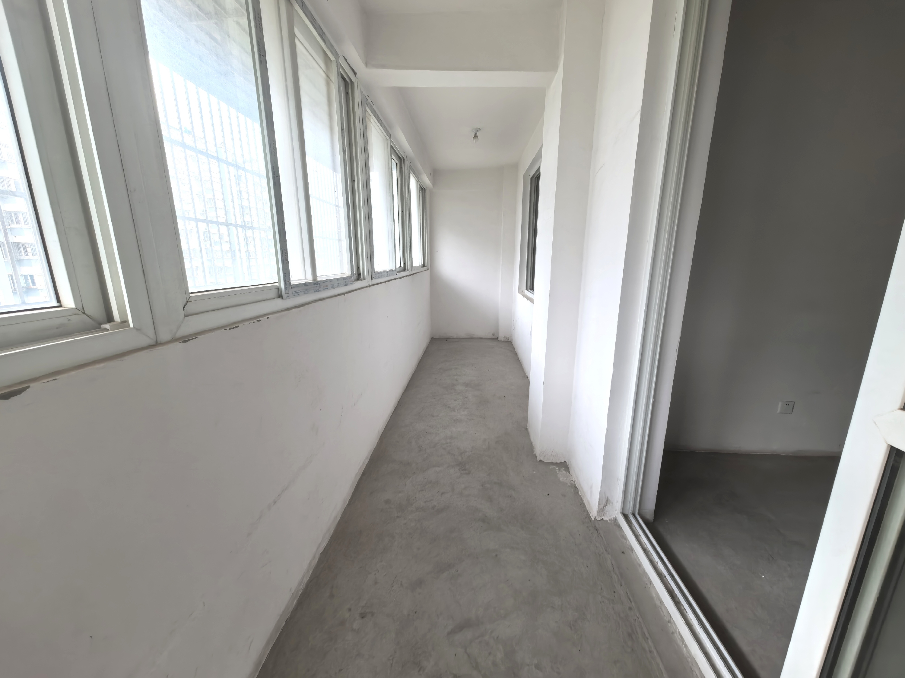 和谐怡园佳苑 3室2厅1卫 135m&sup2;