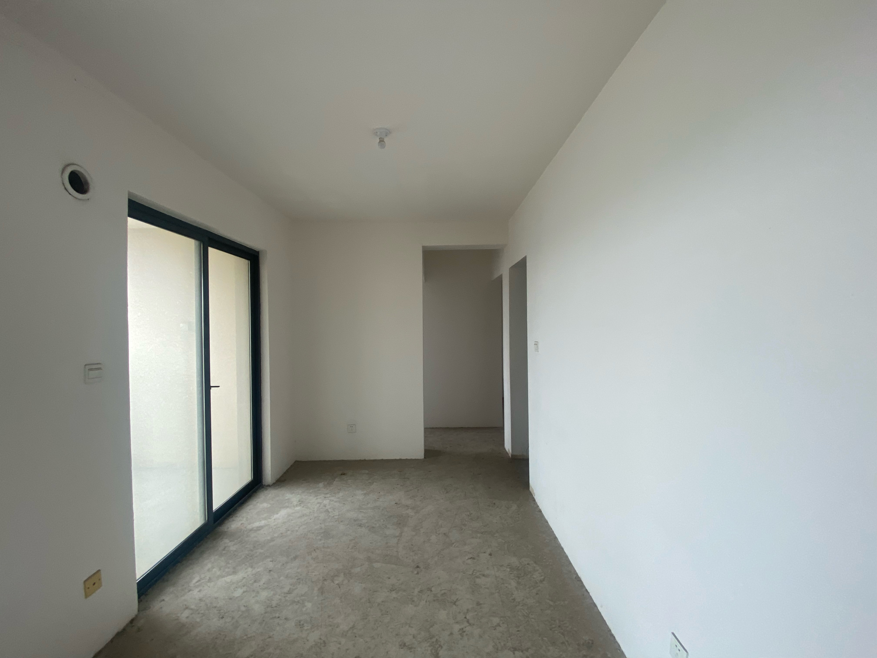 万达华府 3室2厅1卫 90.89m²