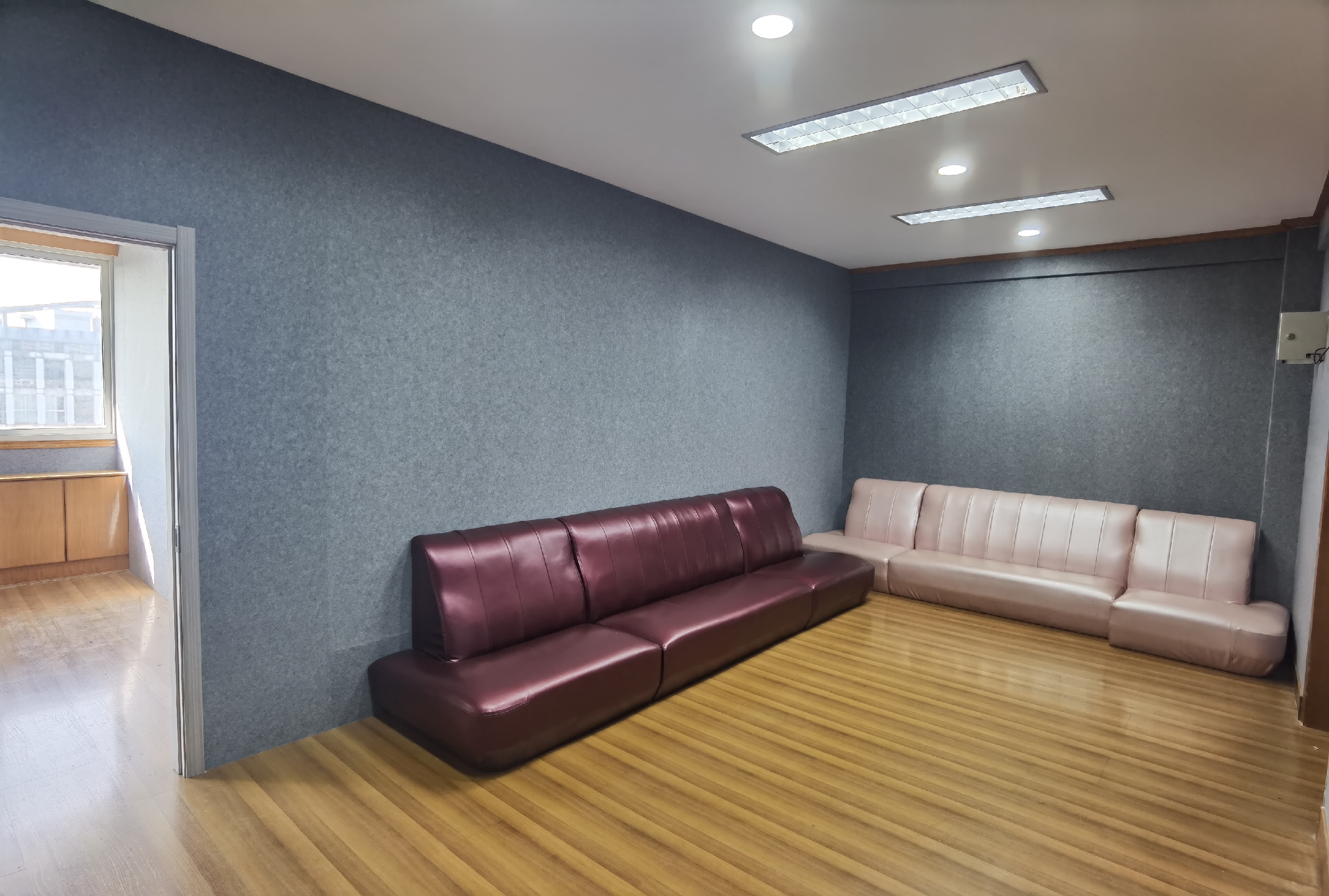 天鑫大厦 5室2厅1卫 143.00m&sup2;