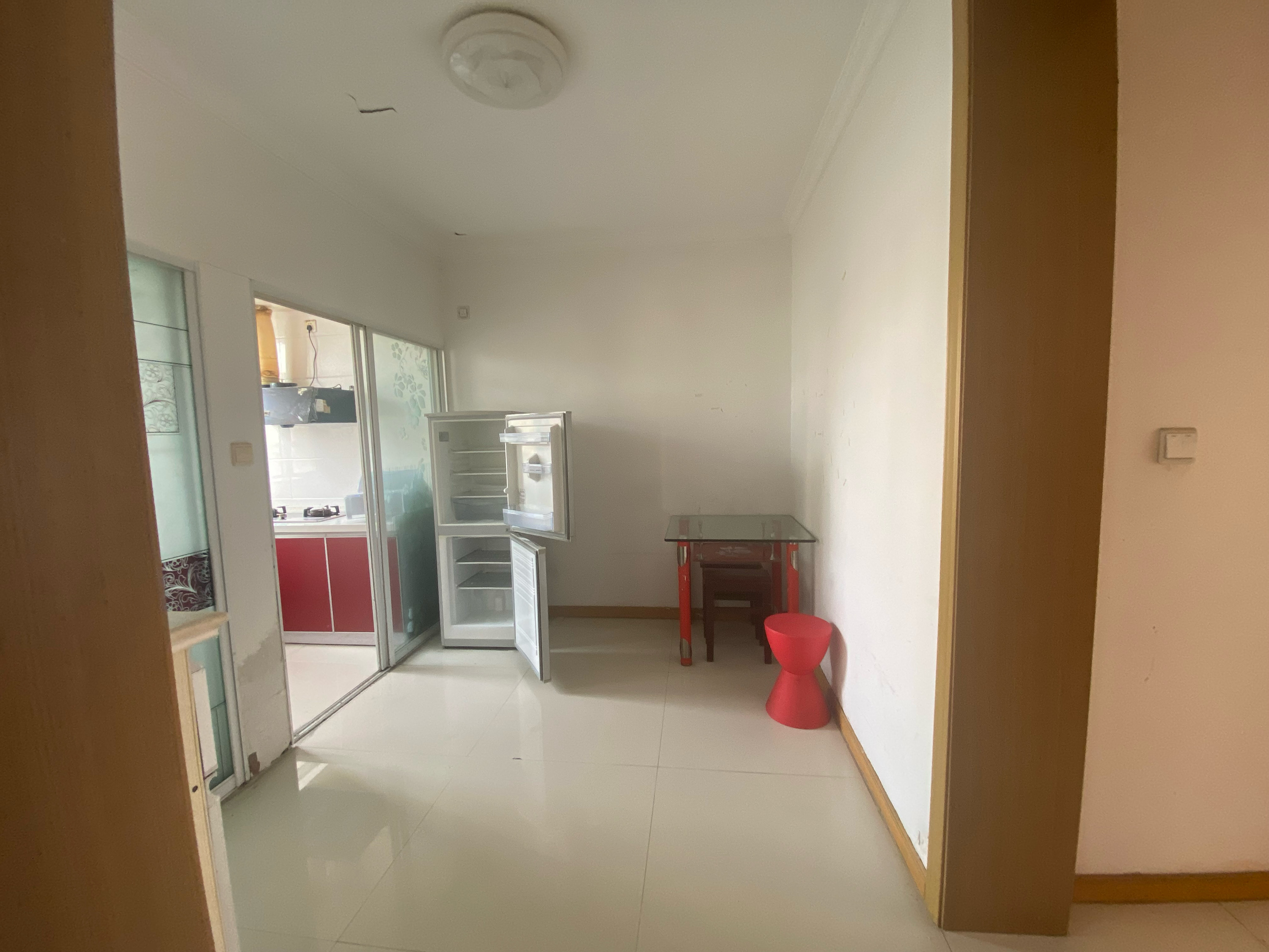 易家桥新村 2室1厅1卫 60m²