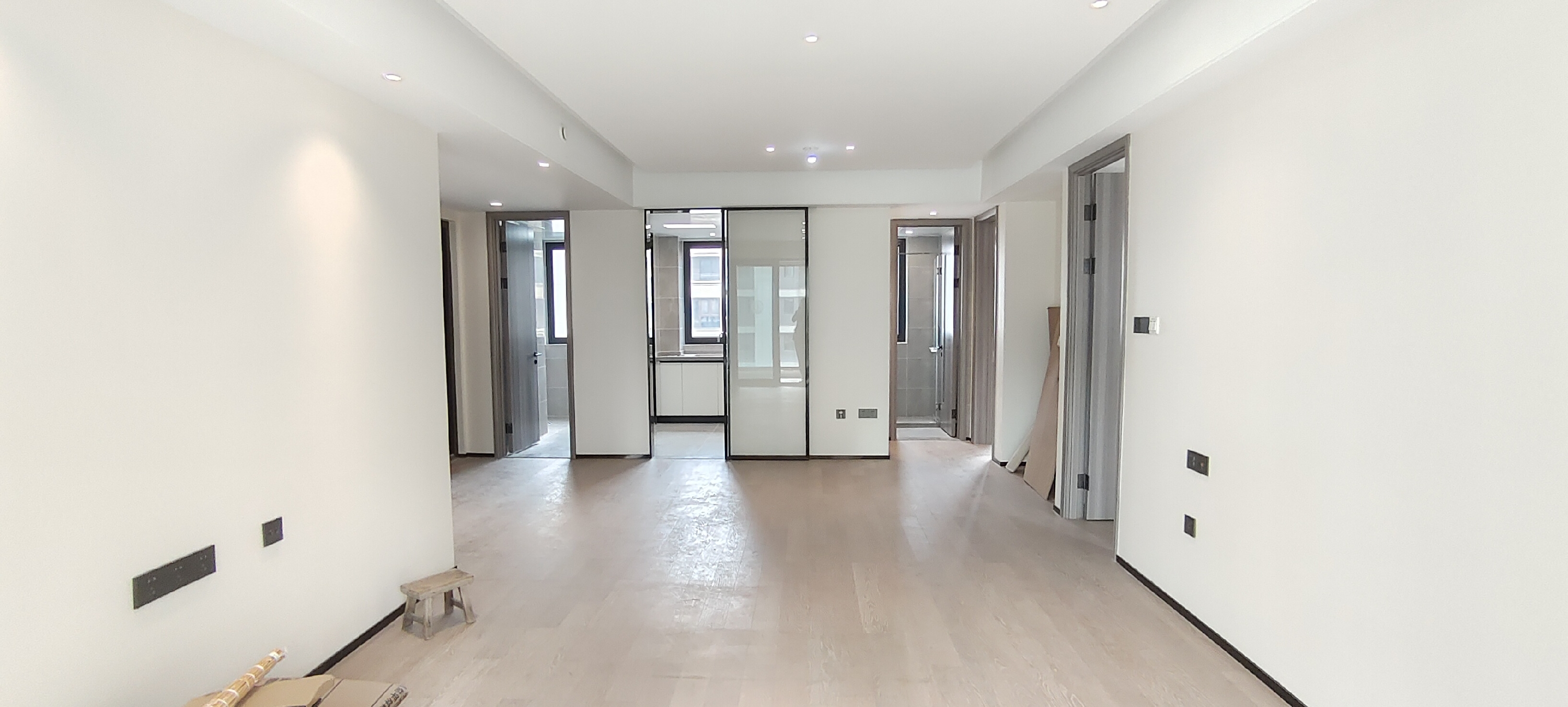 万科翡翠公园 3室2厅2卫 105m²