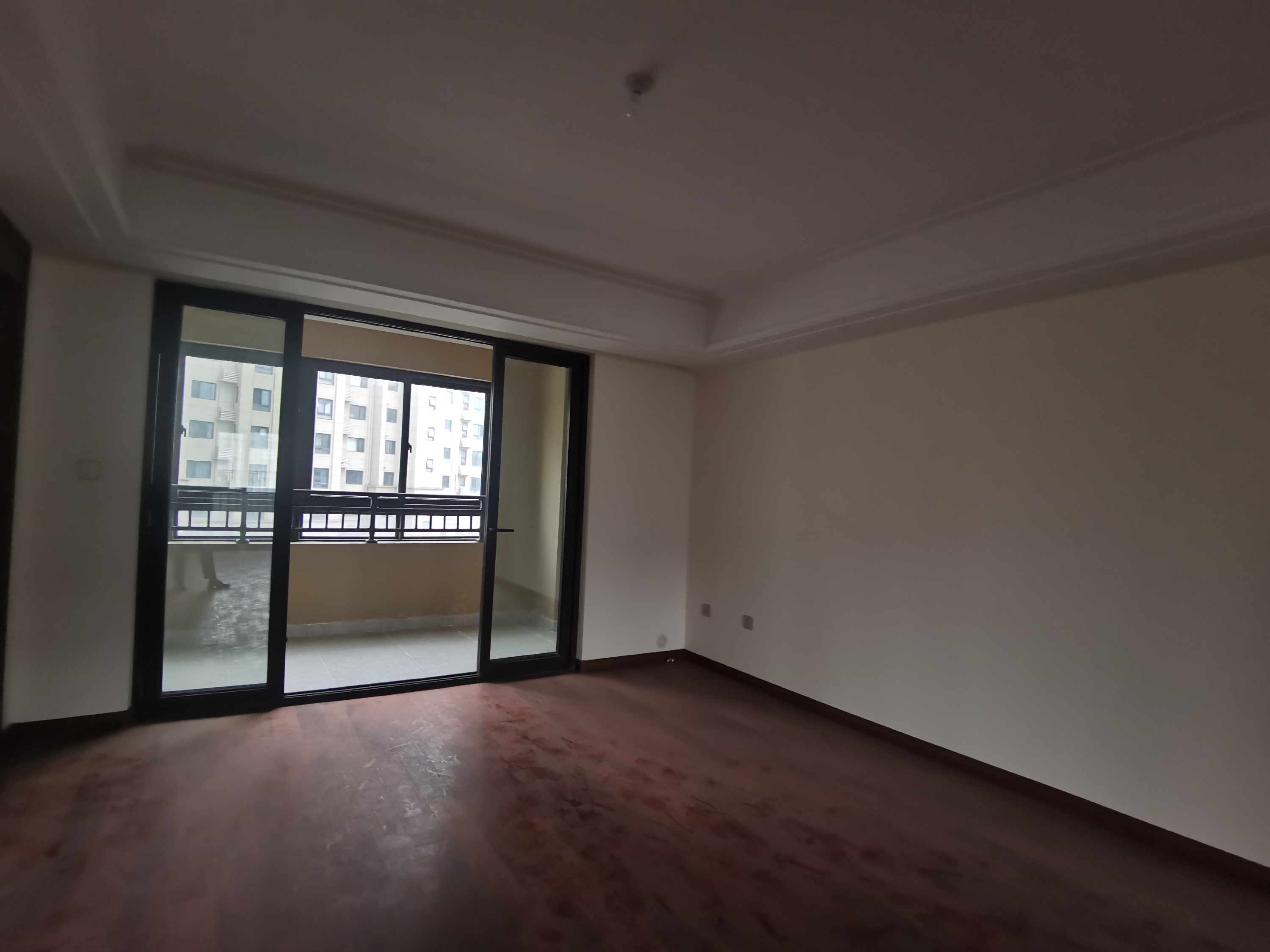 中南万科大都会 3室2厅2卫 131.41m&sup2;