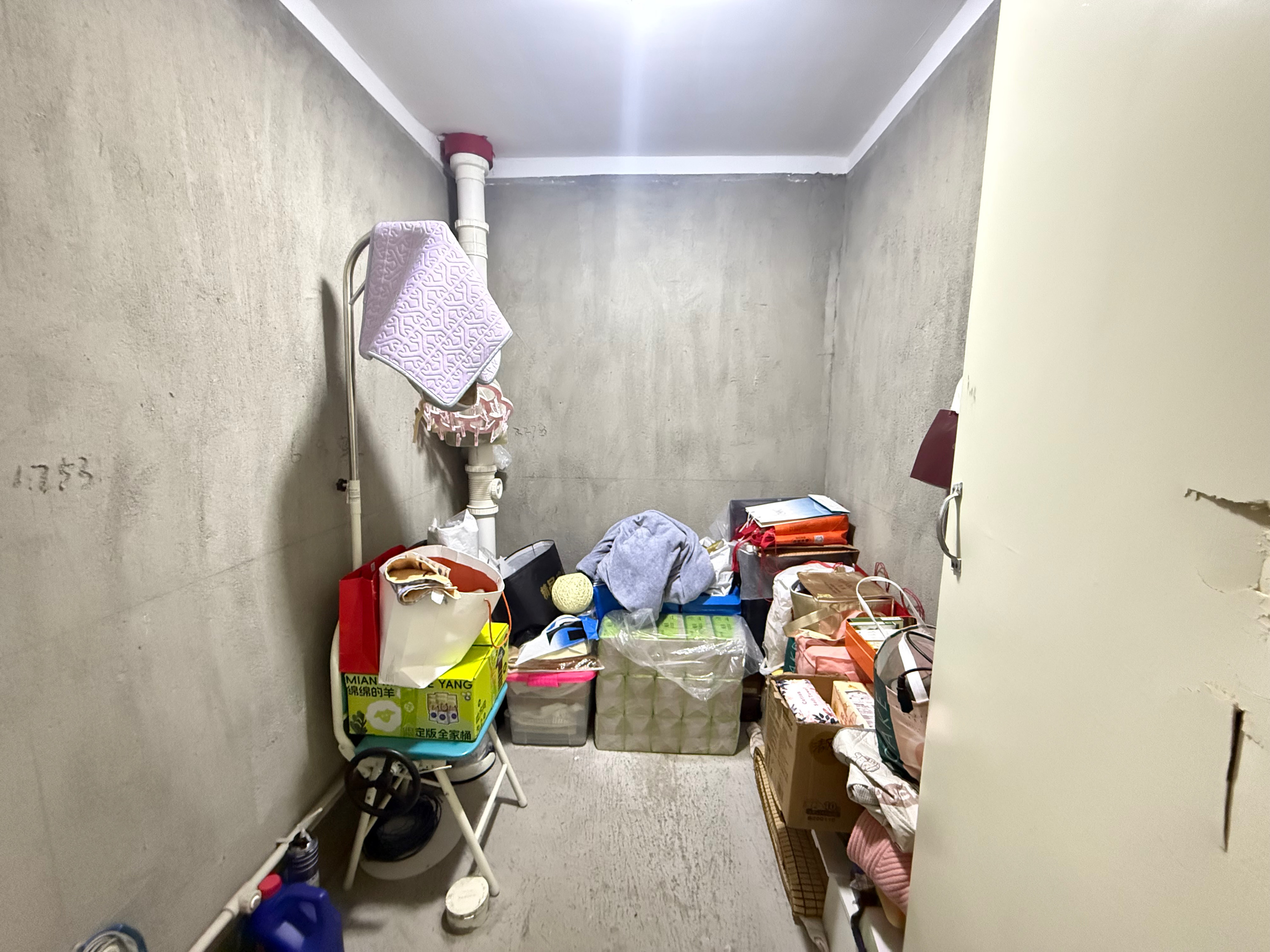 红星嘉苑 3室1厅2卫 137.80m&sup2;