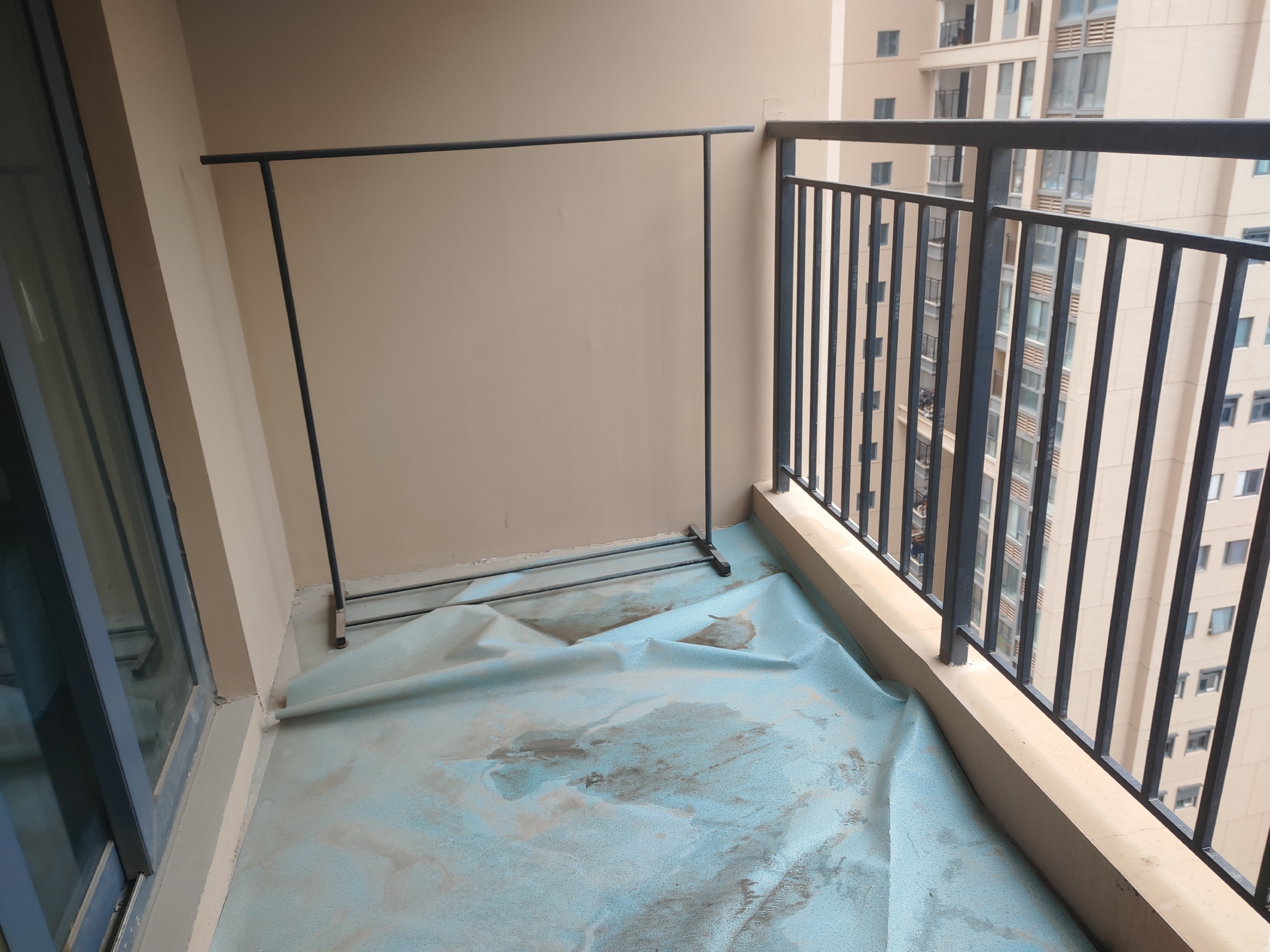 南山国际社区 4室2厅2卫 130.00m&sup2;