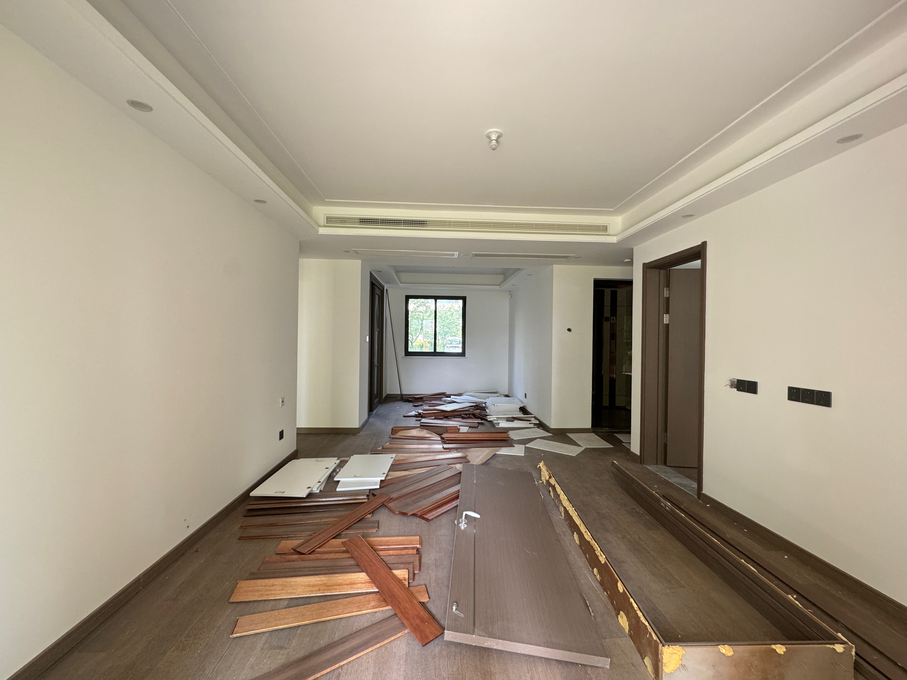 君兰天悦 4室2厅2卫 139m&sup2;