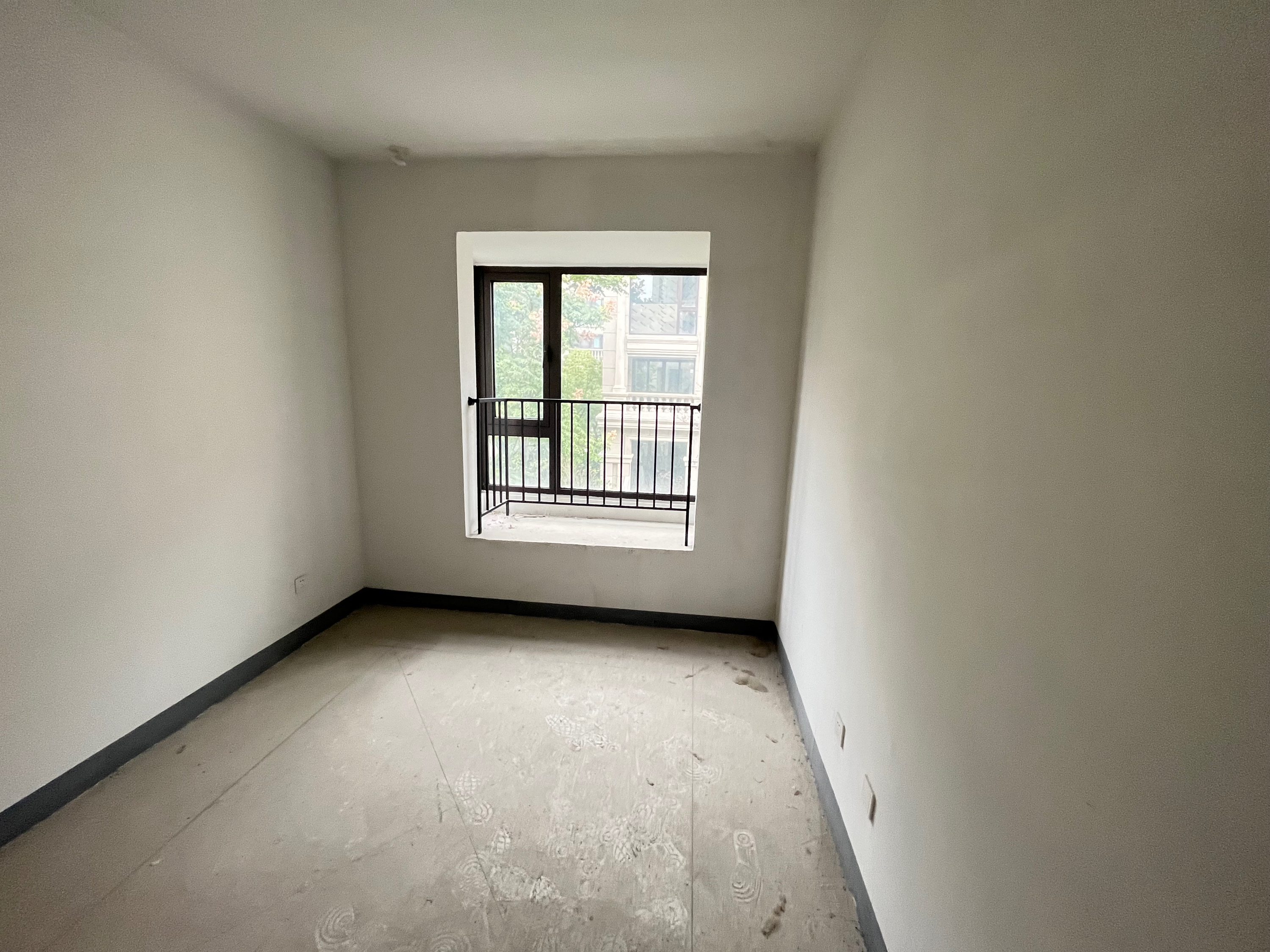 中南熙悦(南通经济技术开发区) 5室2厅3卫 131.00m&sup2;