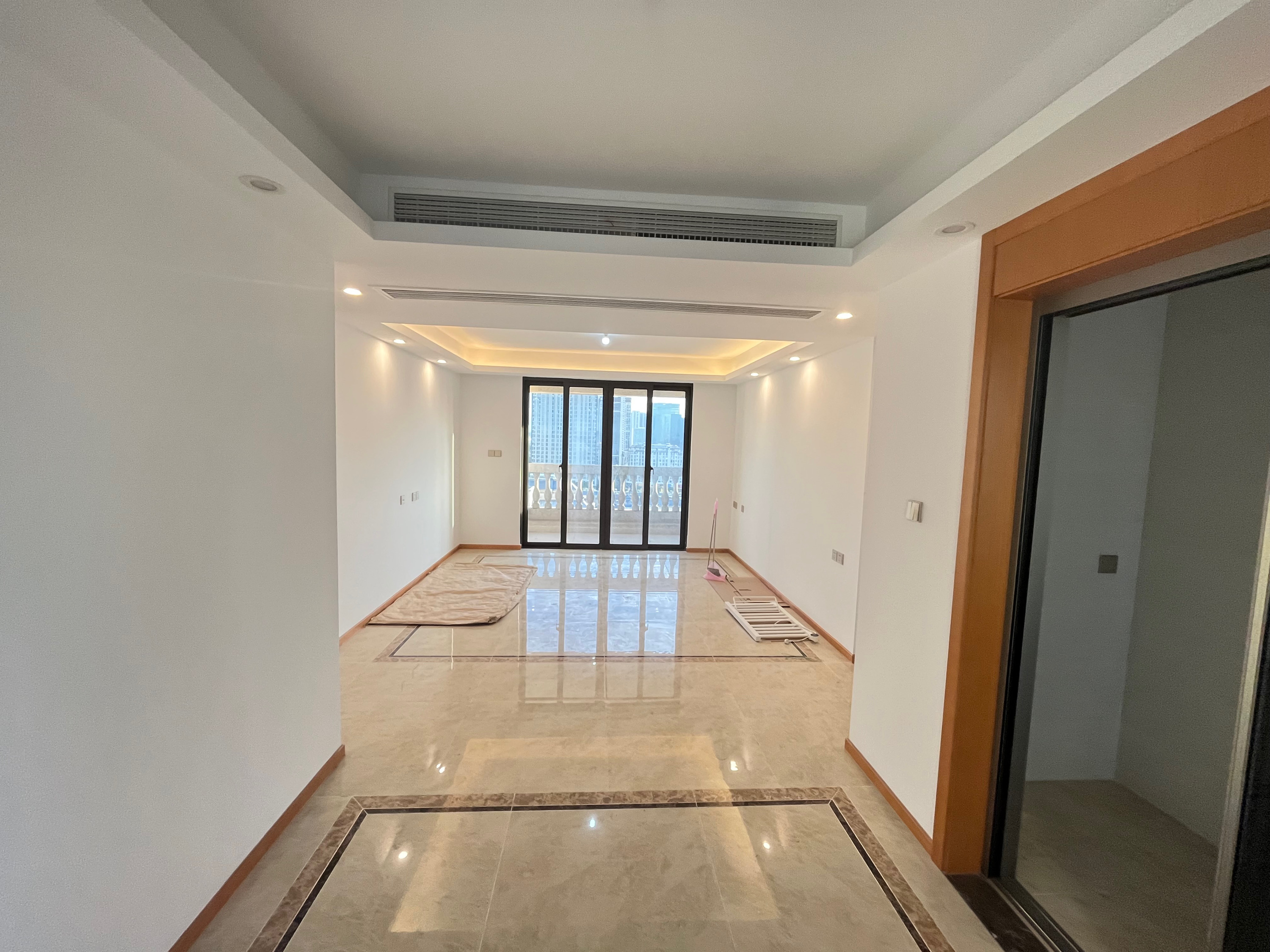中南熙悦(南通经济技术开发区) 4室2厅2卫 136m&sup2;