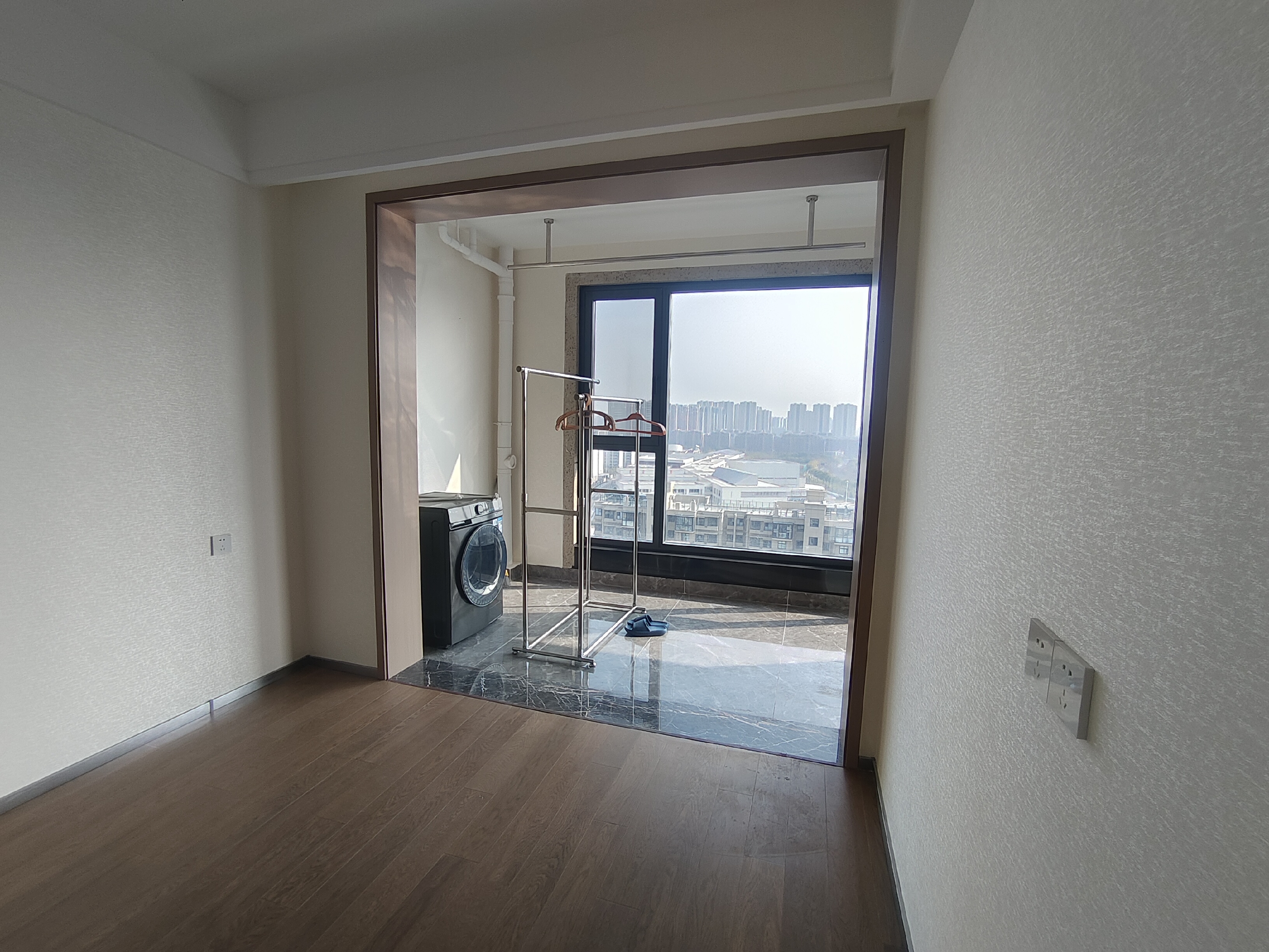 远创宸樾 4室2厅2卫 122.66m&sup2;