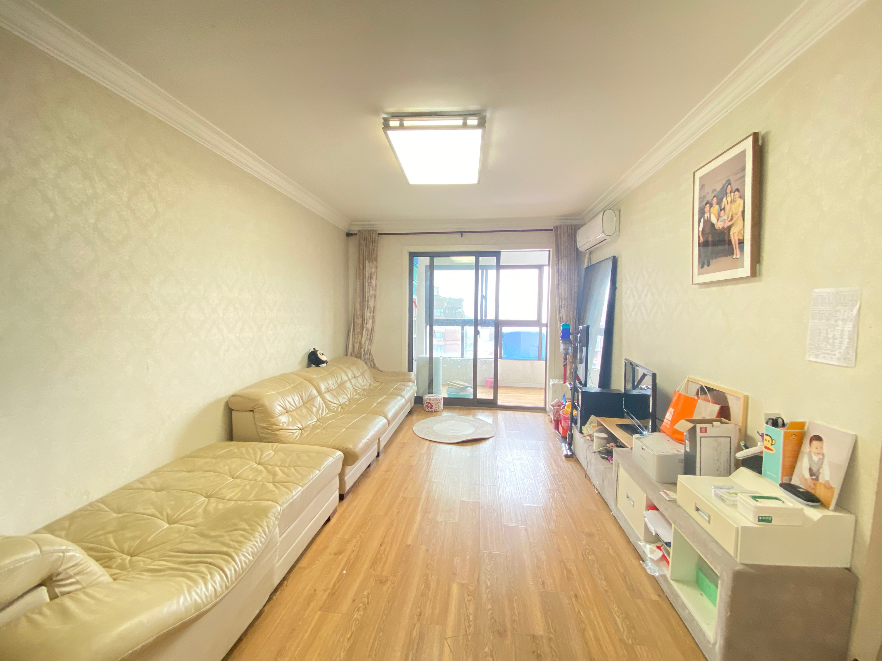 万濠星城 3室2厅1卫 99.33m²