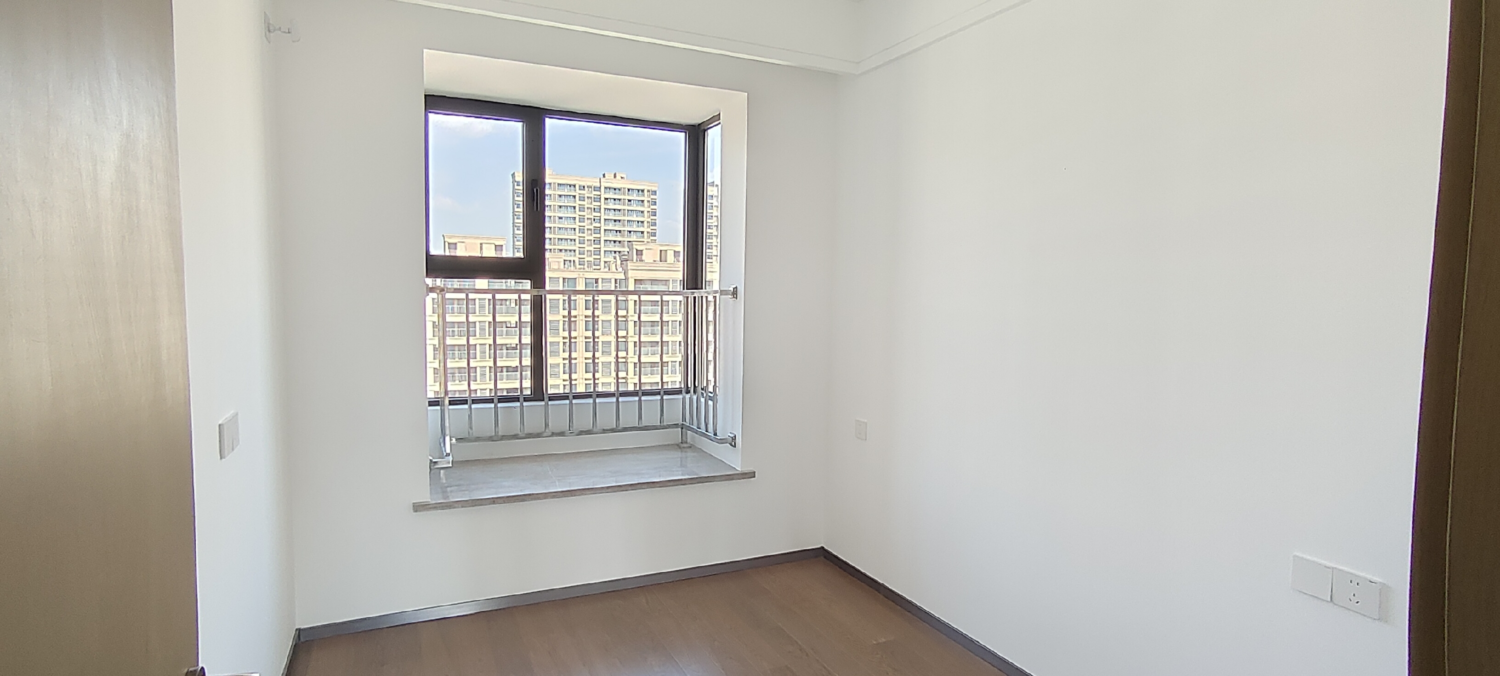 远创宸樾 3室2厅1卫 99.45m&sup2;