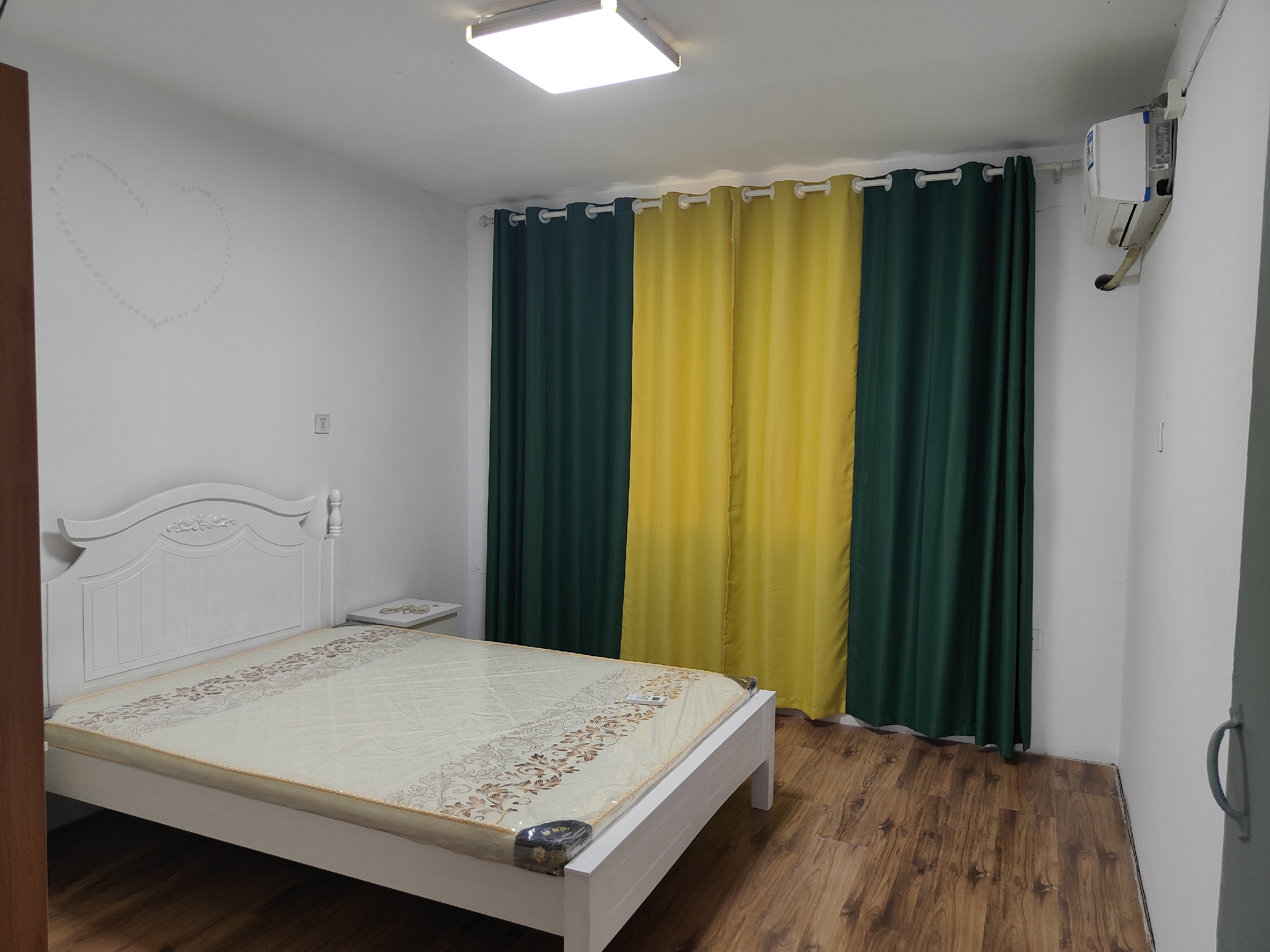 文峰花苑 3室1厅1卫 80m&sup2;