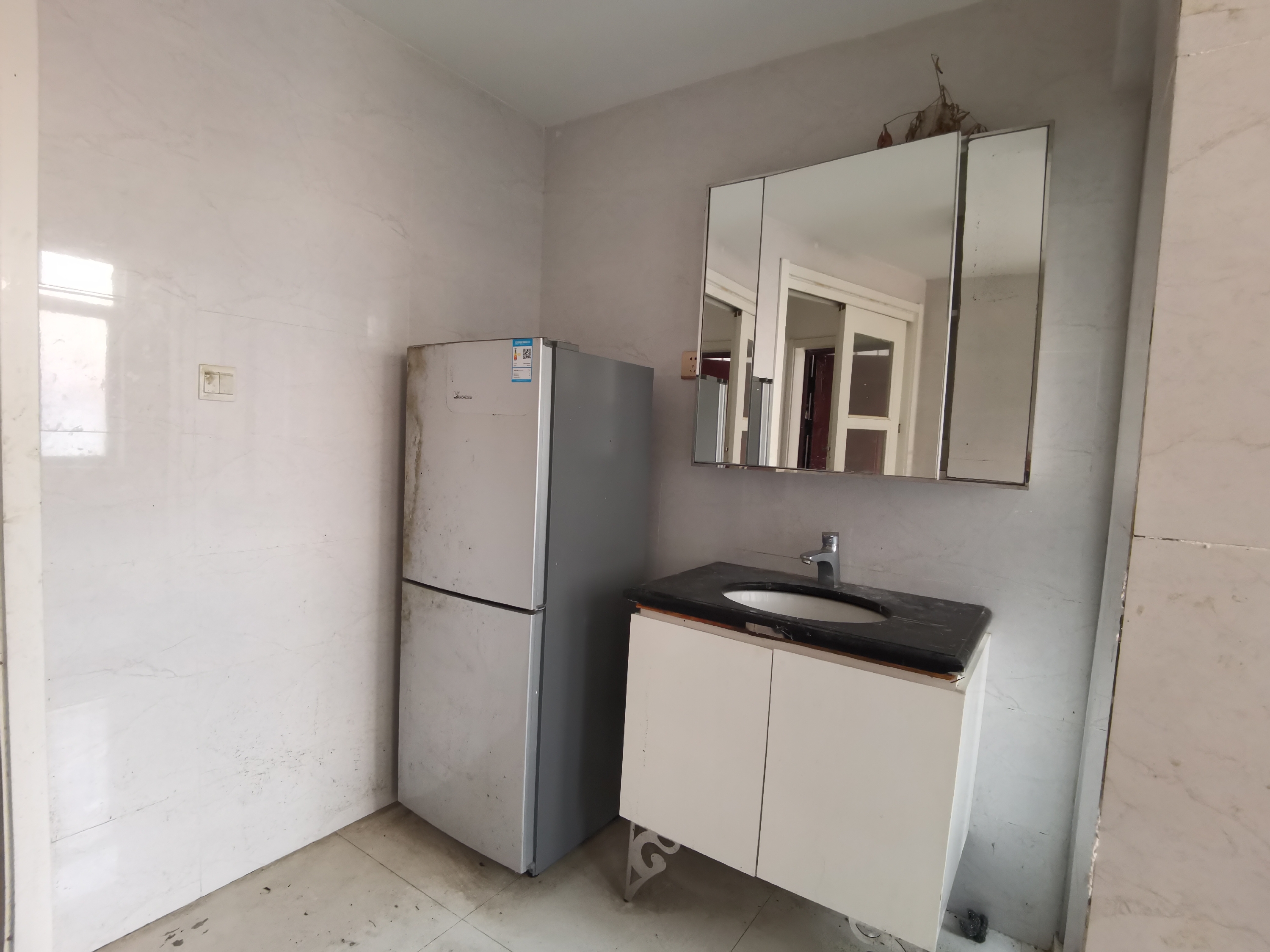 南山新村 1室1厅1卫 35m²