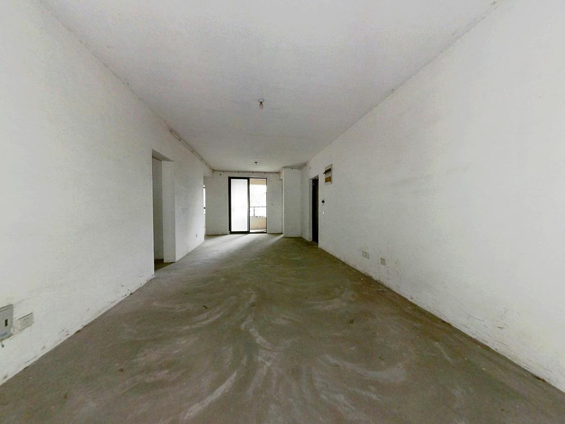 罗福宫 3室2厅1卫 122m&sup2;