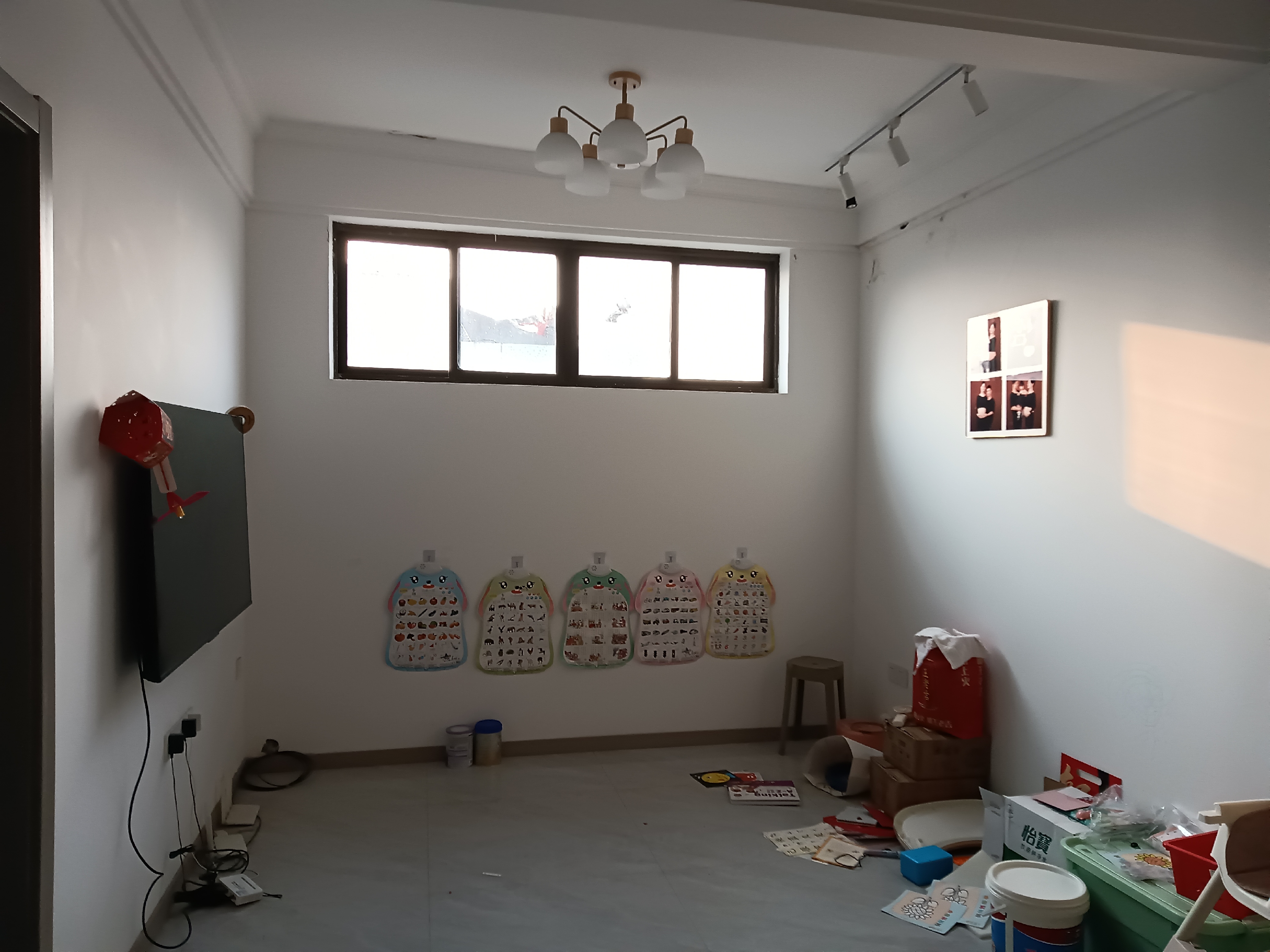 八角亭东一区 2室2厅1卫 80m&sup2;