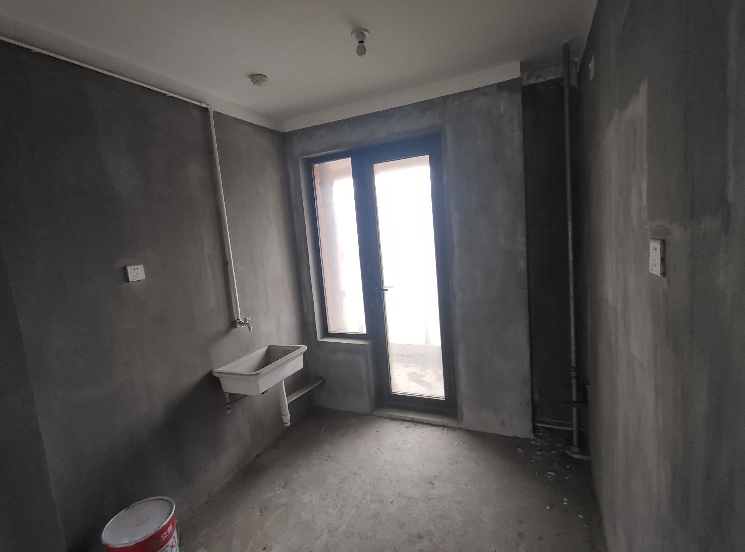 盛和九里香堤一期 3室2厅2卫 125.31m&sup2;