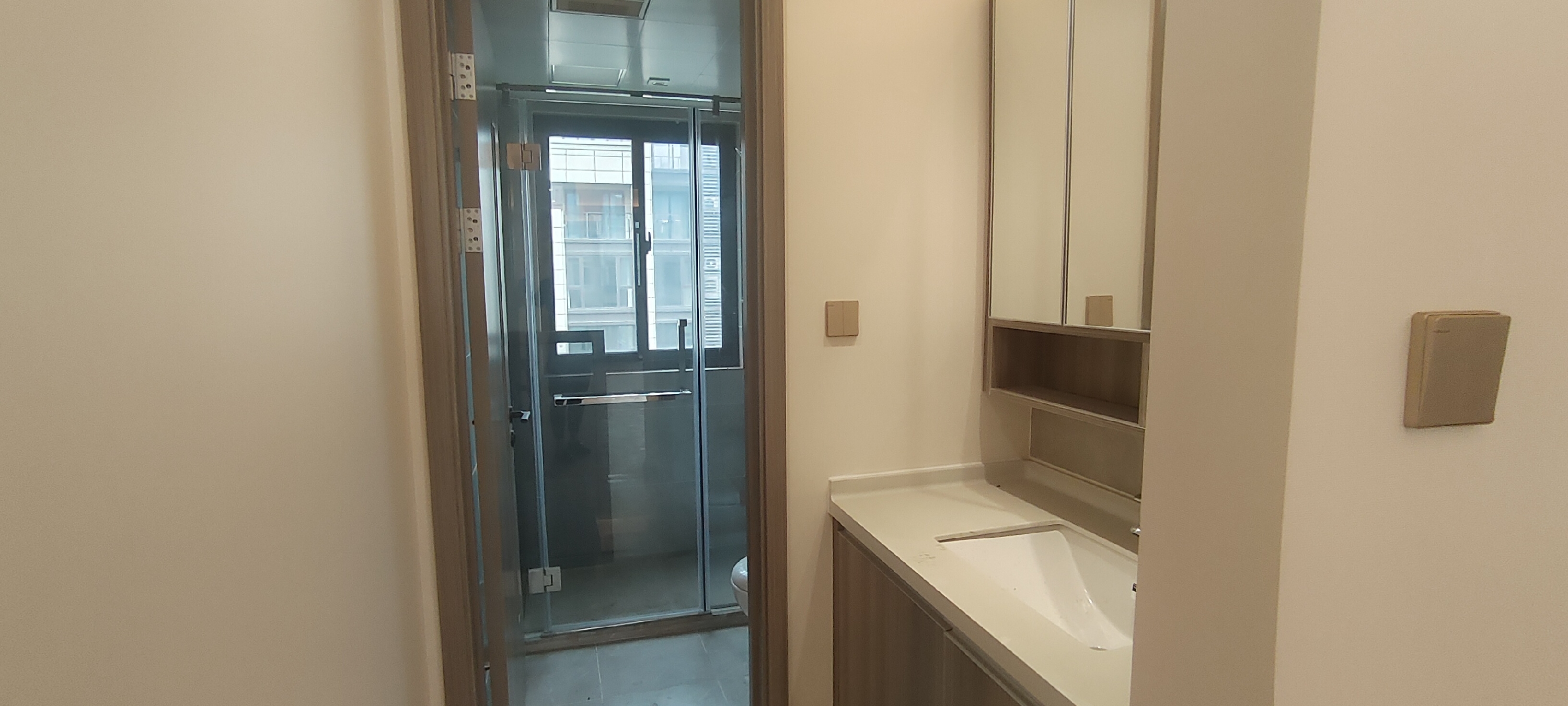 中创大都会 3室2厅2卫 122.7m&sup2;