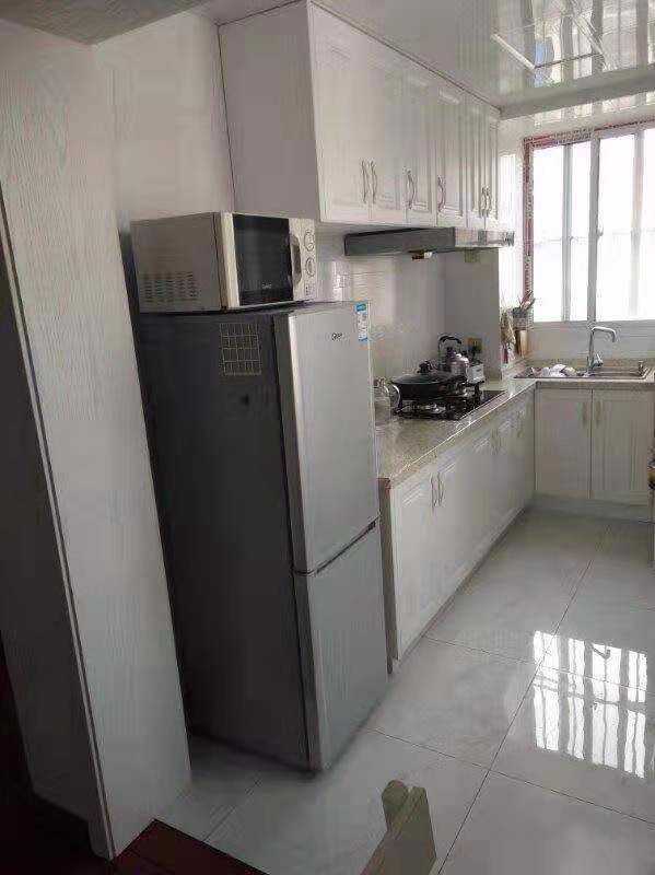 姚港路31号 3室1厅1卫 82.00m&sup2;