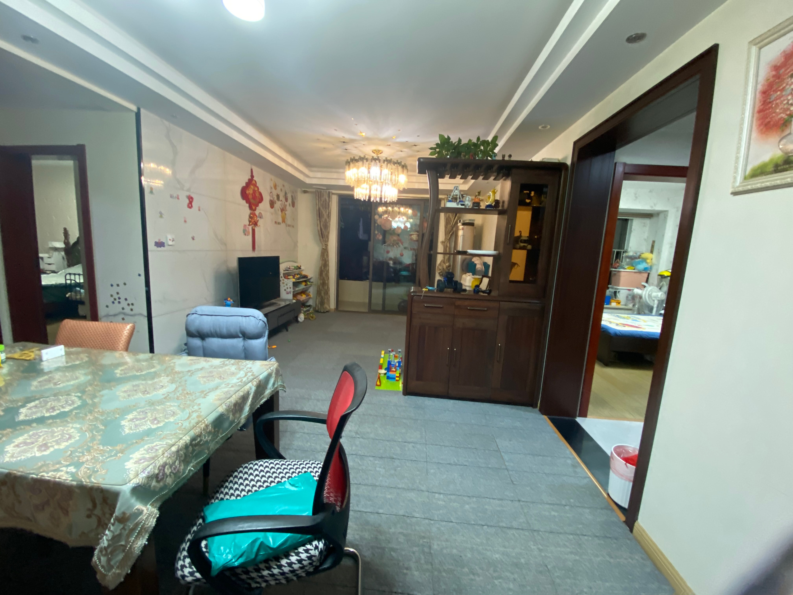 万濠星城 3室2厅2卫 127m&sup2;