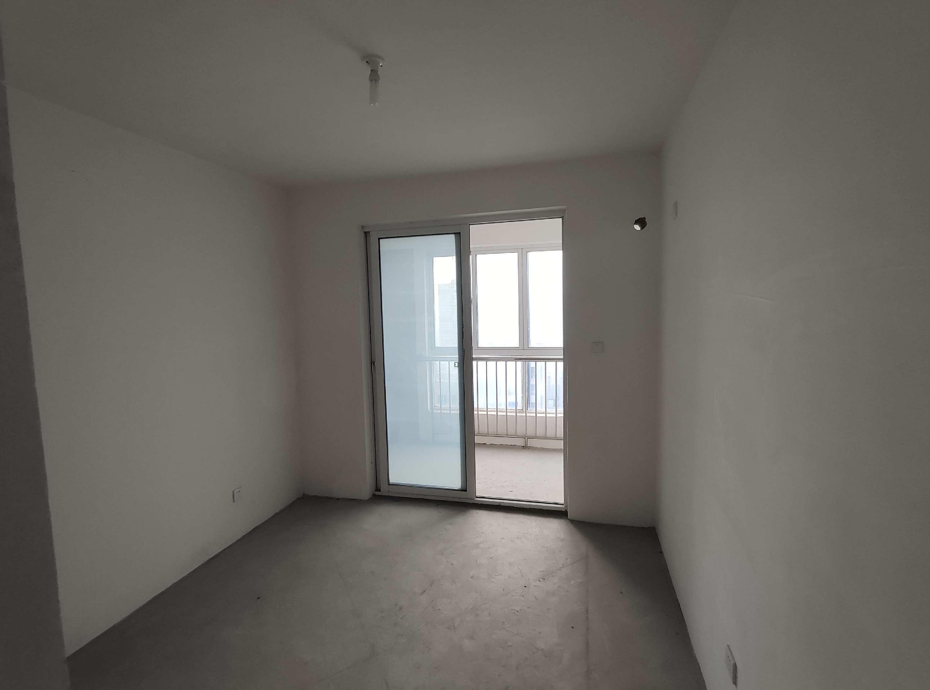 桂花小镇 3室2厅2卫 130.9m²