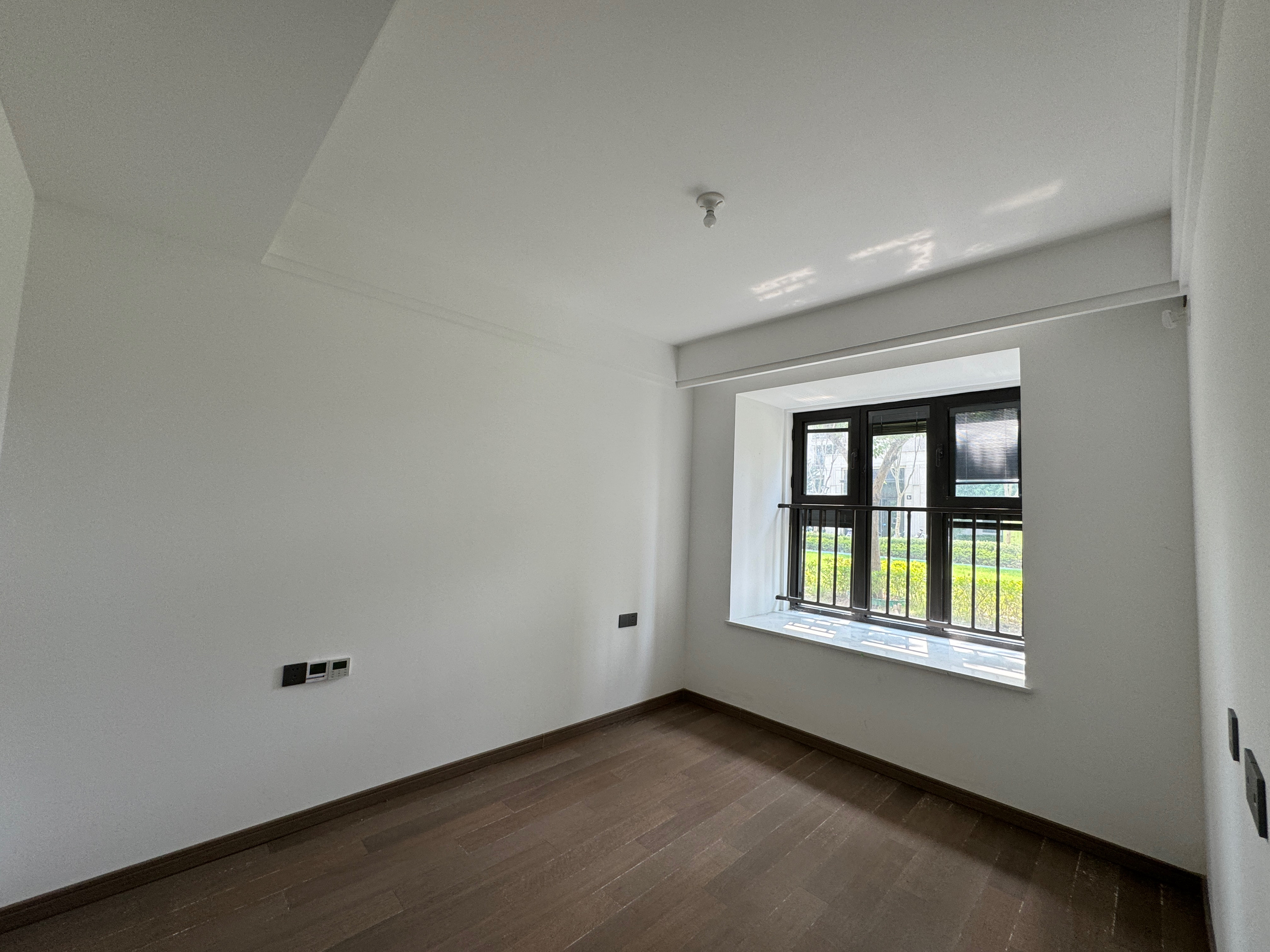 君兰天悦 4室2厅2卫 139m&sup2;