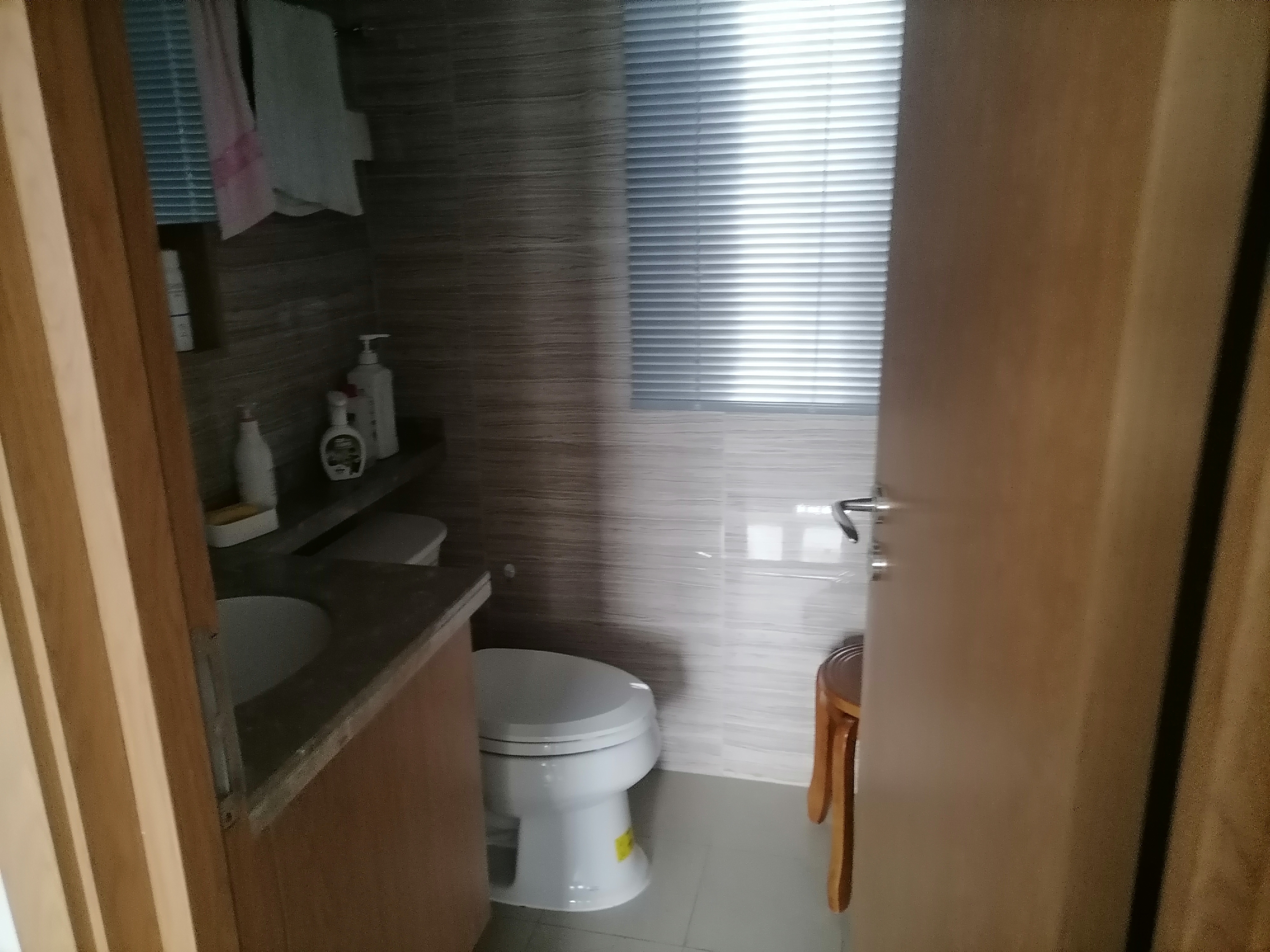 绿地新里城 3室2厅1卫 89m&sup2;