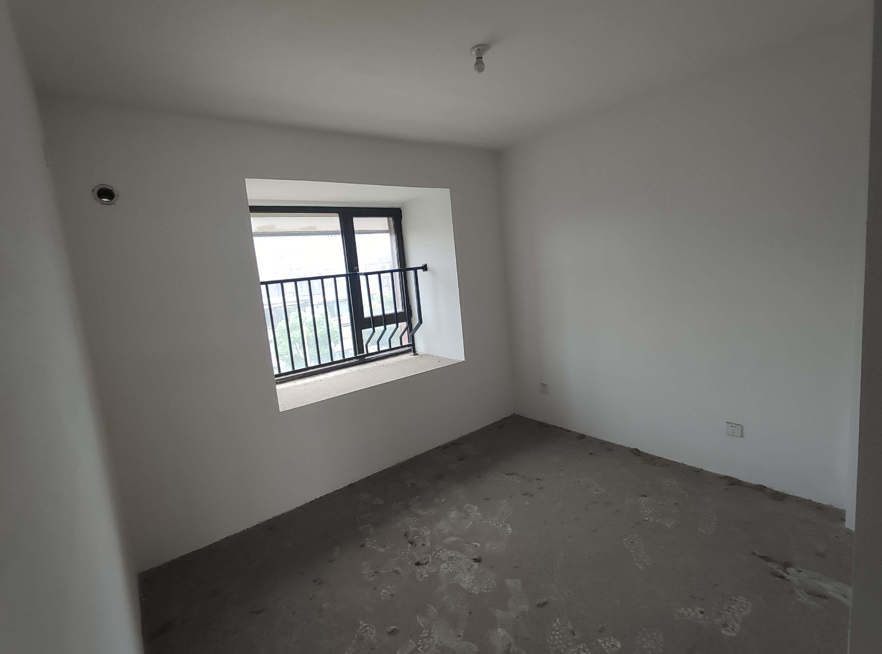盛和九里香堤一期 3室2厅2卫 125.31m&sup2;