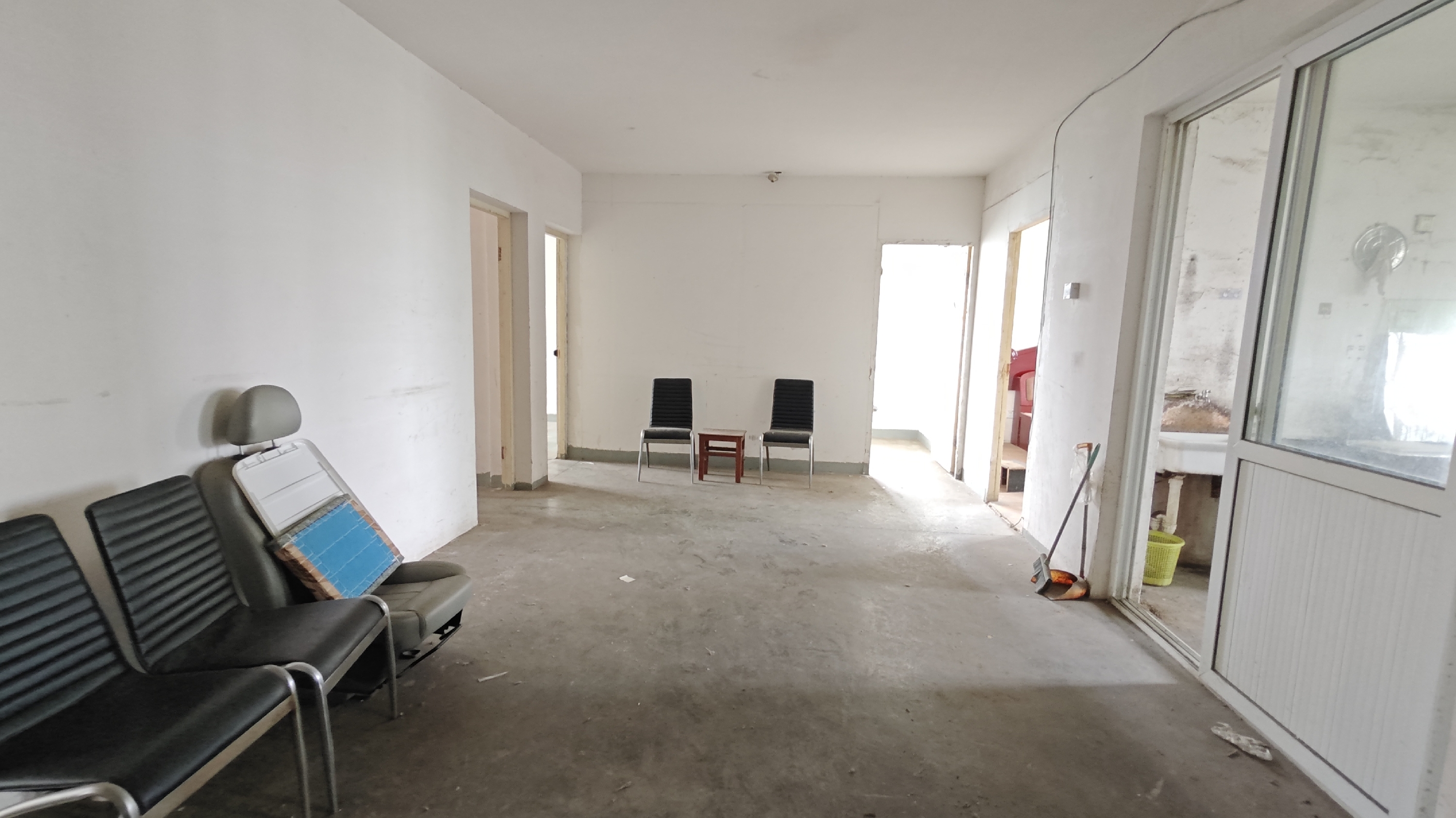和谐汇景新苑 3室2厅1卫 140m&sup2;