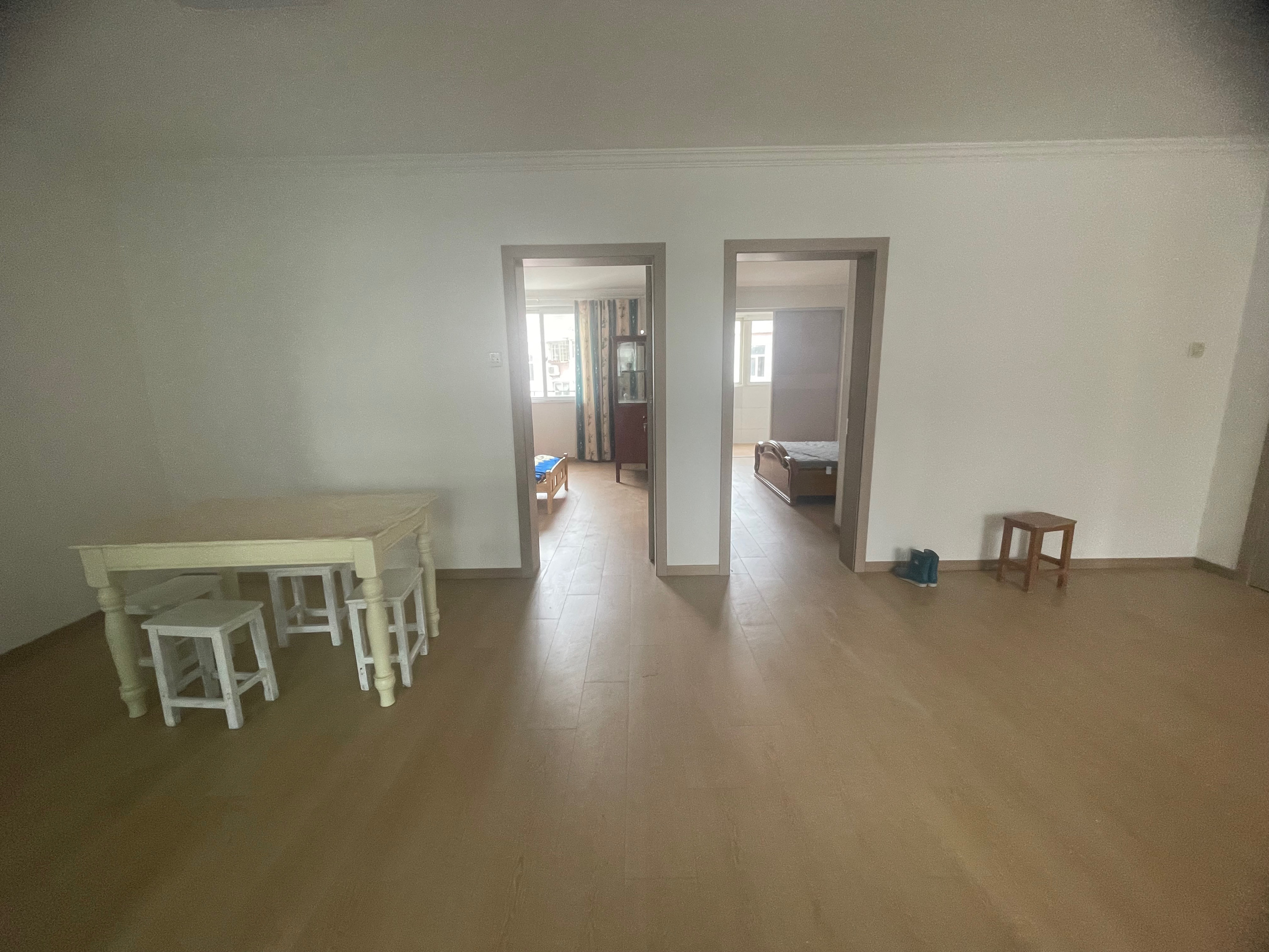 怡园北村北区 2室2厅1卫 100m&sup2;