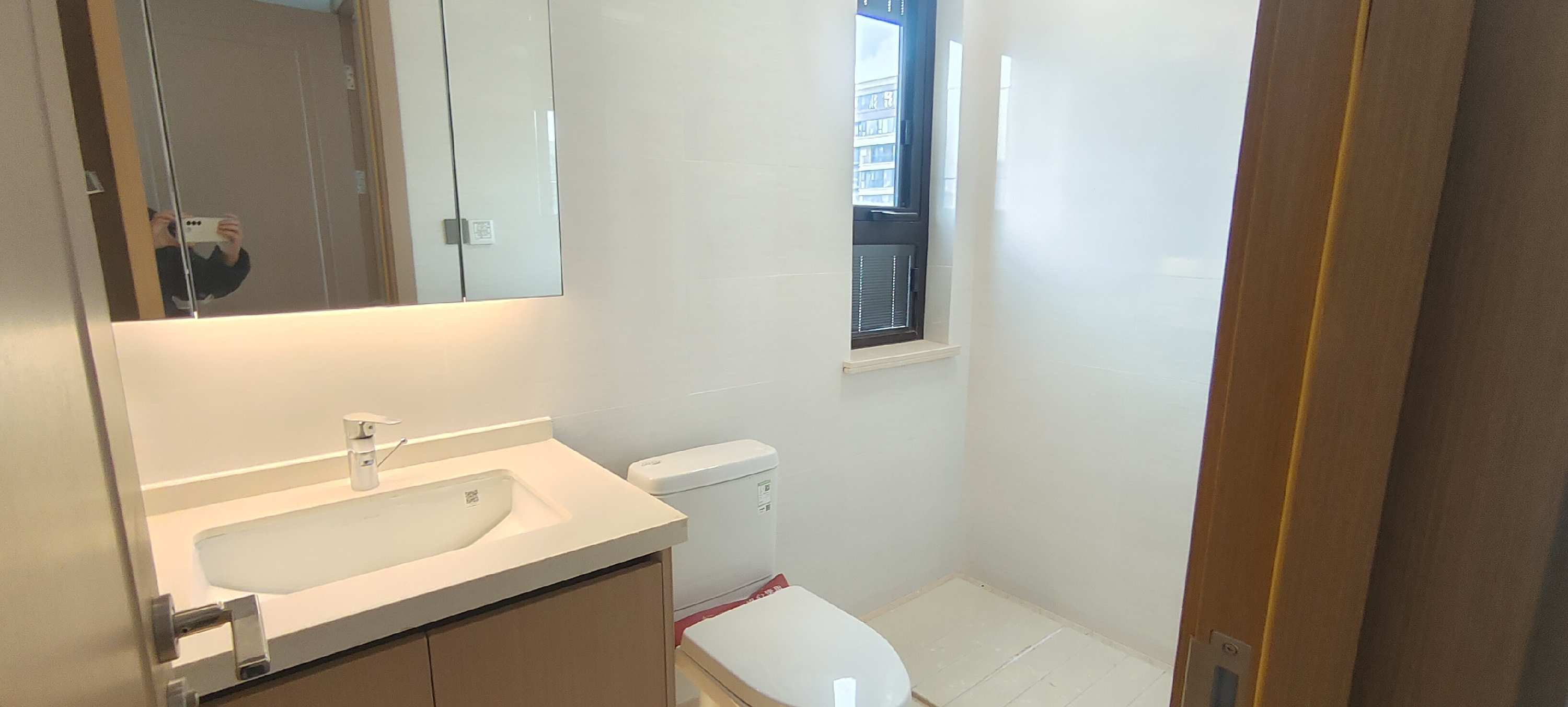 春风南岸东园 4室2厅2卫 141m&sup2;