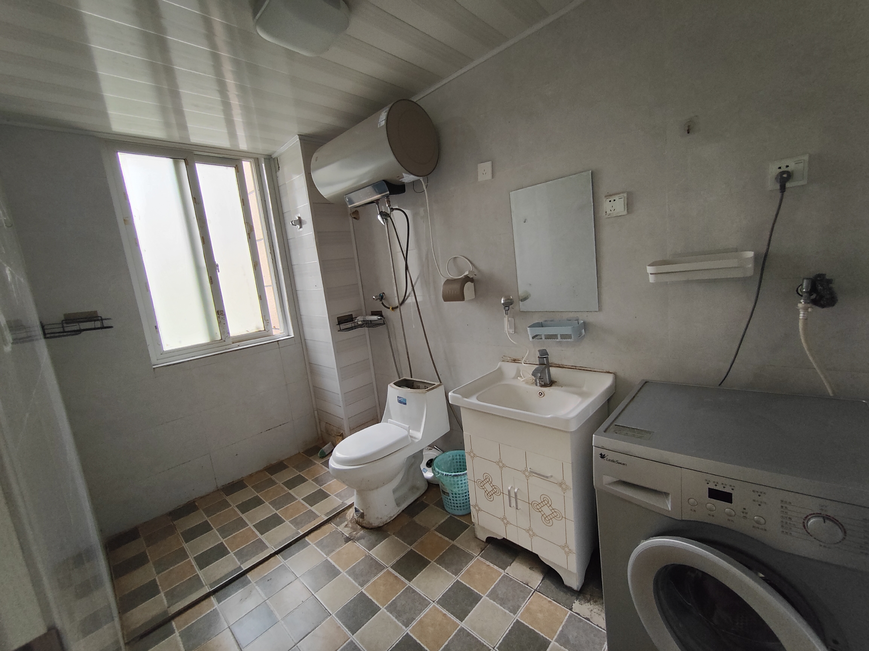 学士府 2室1厅1卫 107.00m&sup2;