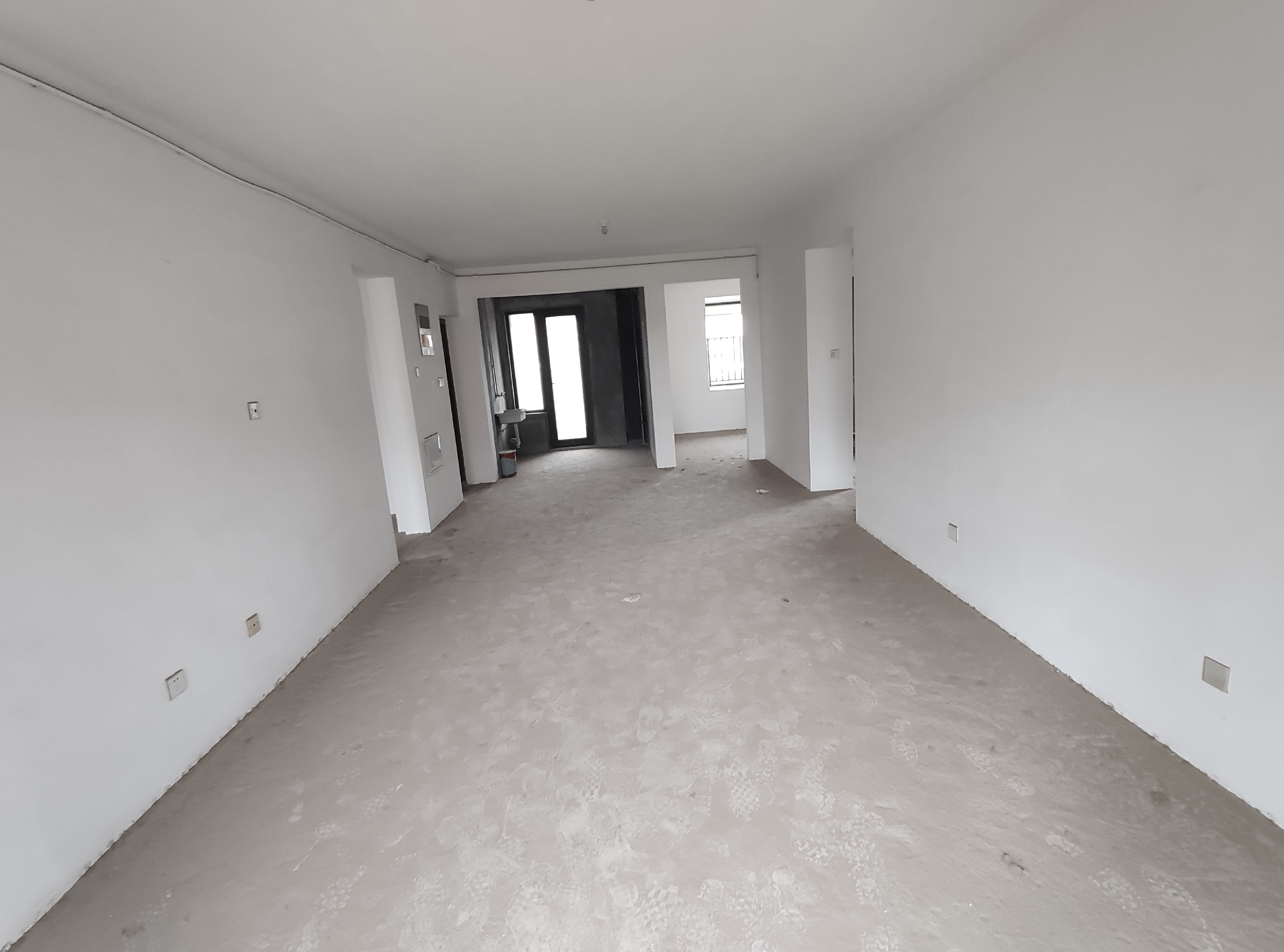 盛和九里香堤一期 3室2厅2卫 125.31m²